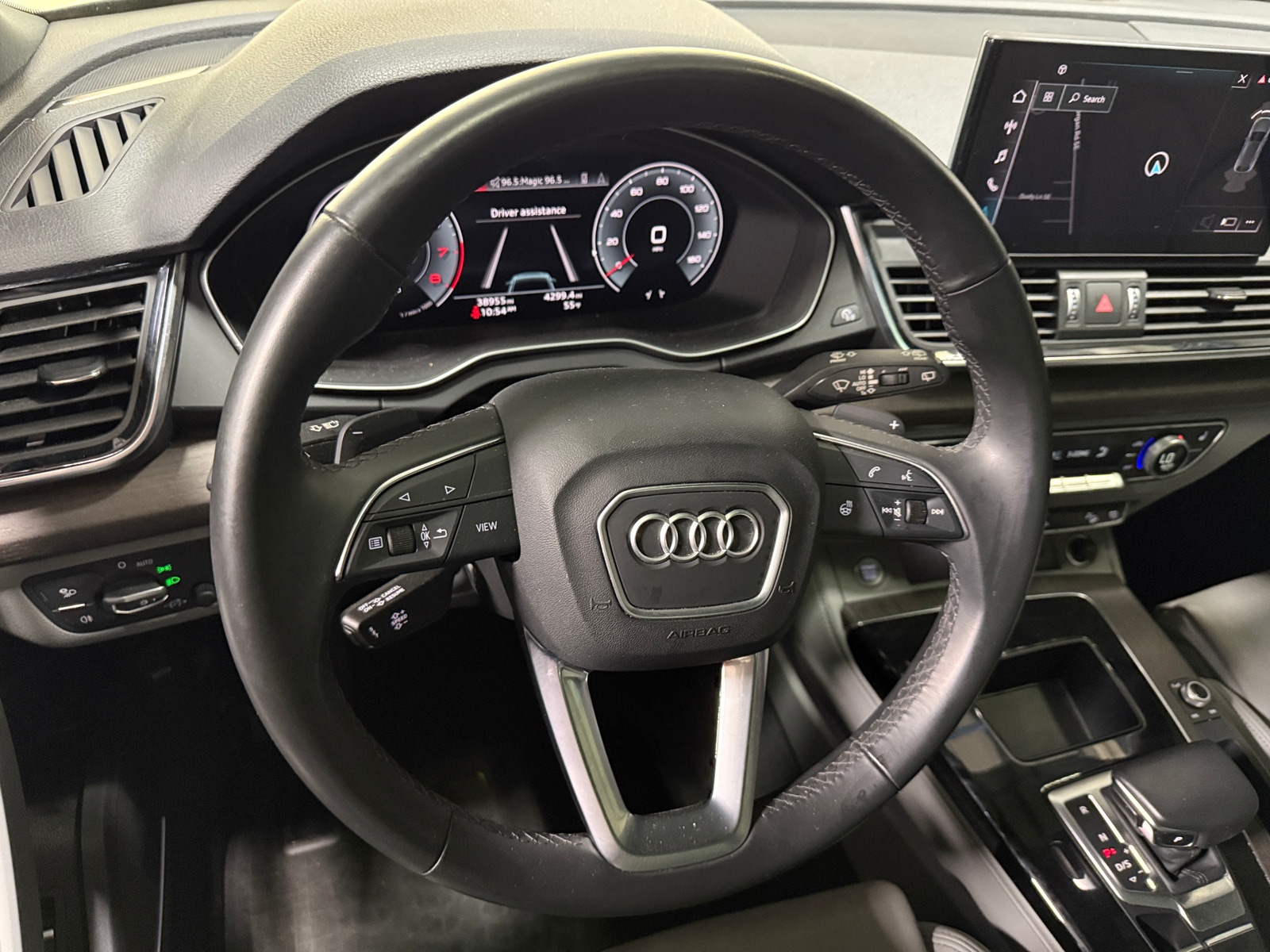 Thumbnail: 2022 Audi Q5 - 4
