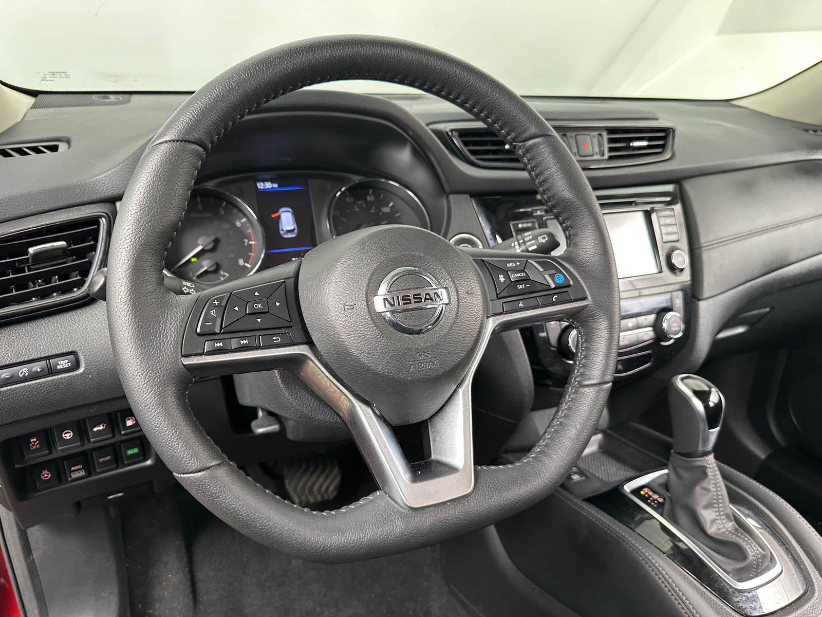 Thumbnail: 2020 Nissan Rogue - 4