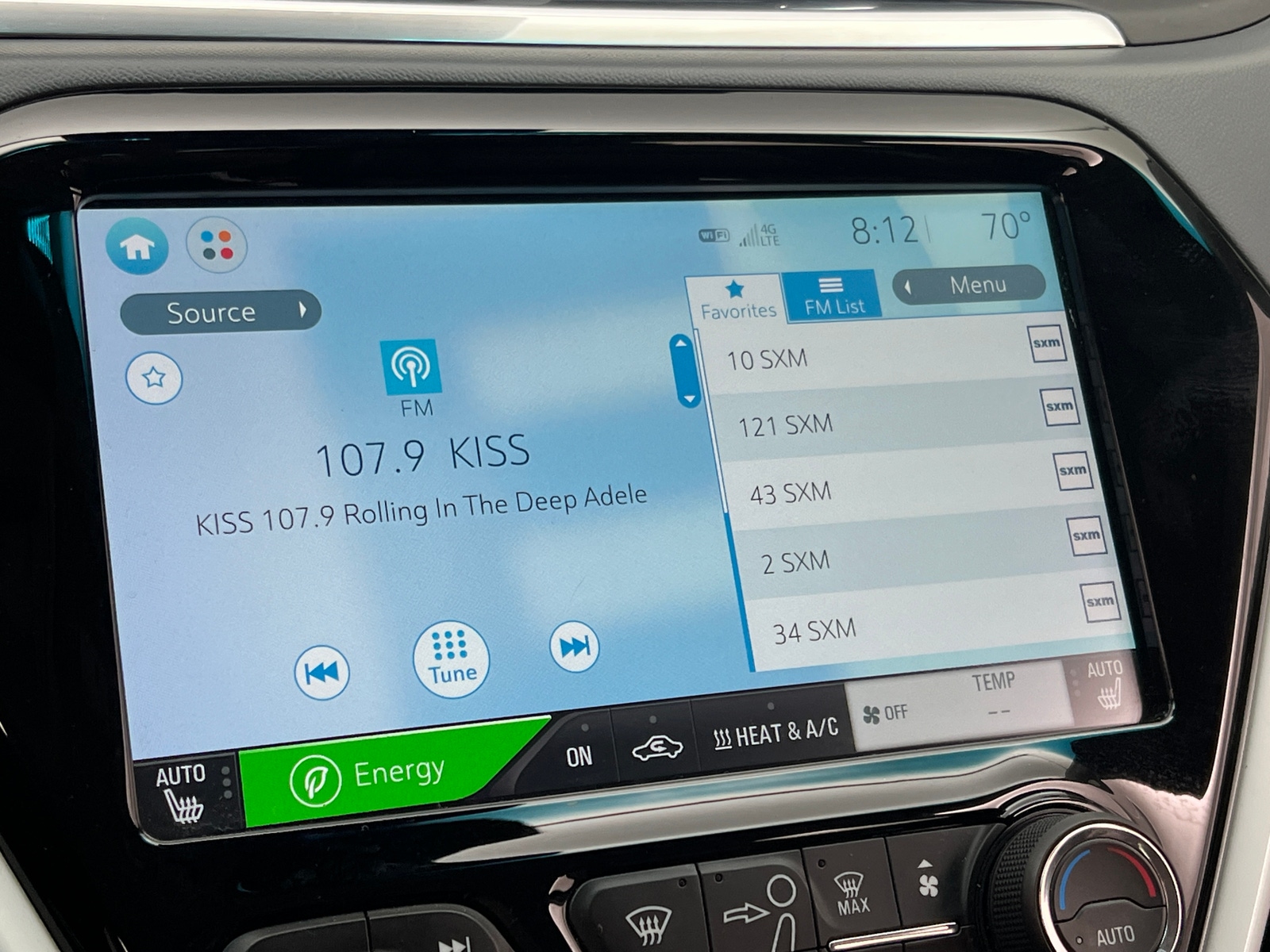 Thumbnail: 2017 Chevrolet Bolt EV - 3