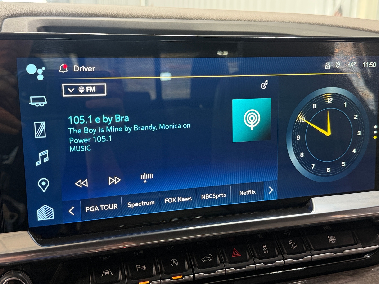 Thumbnail: 2023 Chevrolet Silverado 1500 - 3