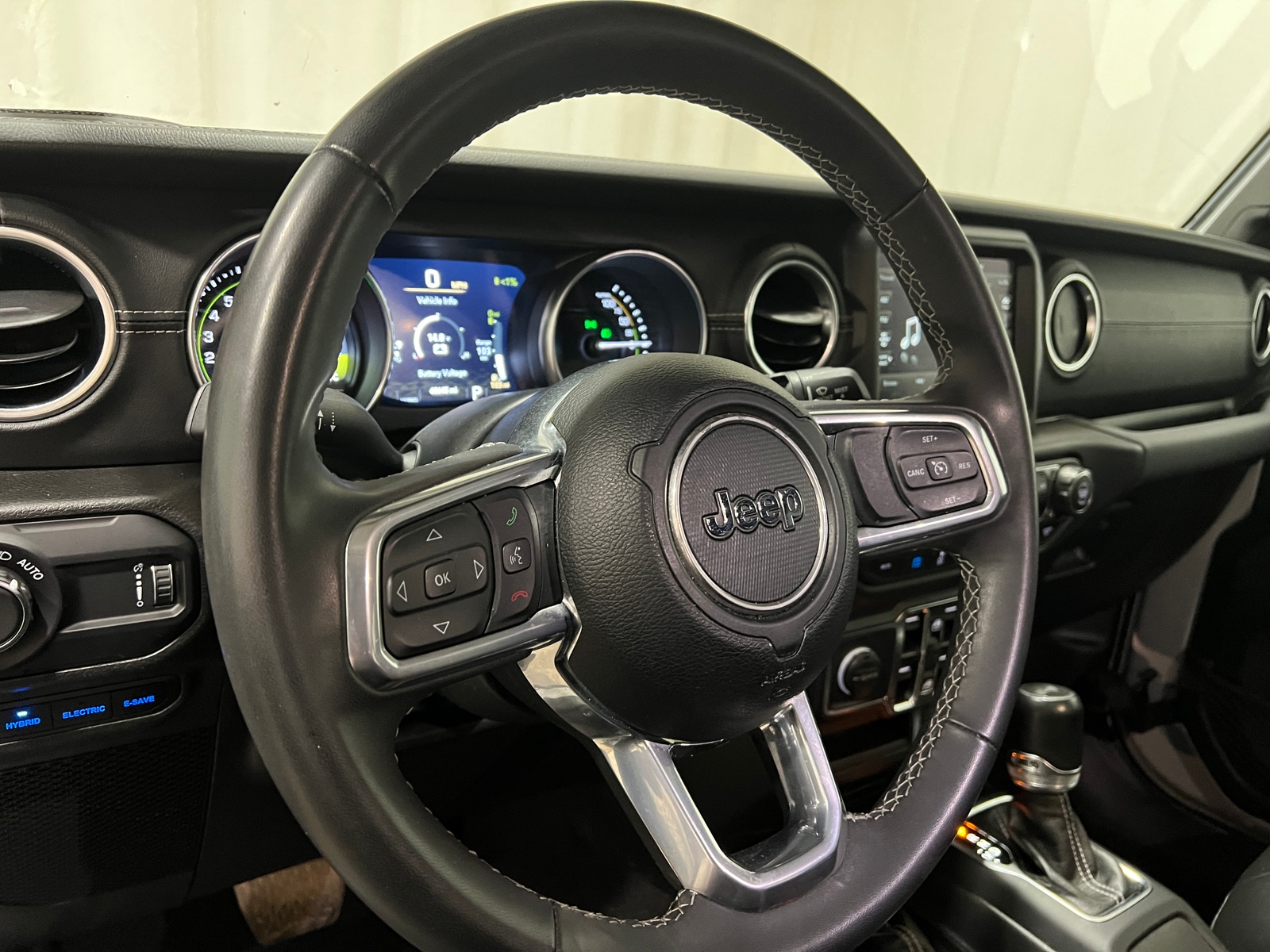 Thumbnail: 2023 Jeep Wrangler - 5