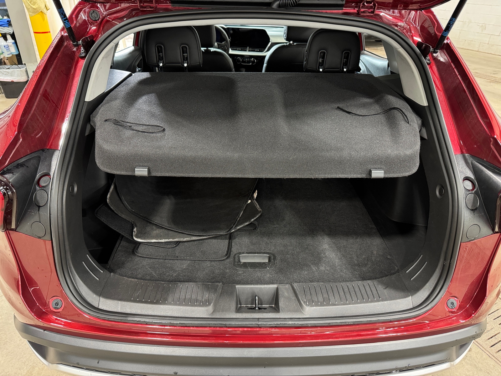 Thumbnail: 2025 Chevrolet Trax - 7