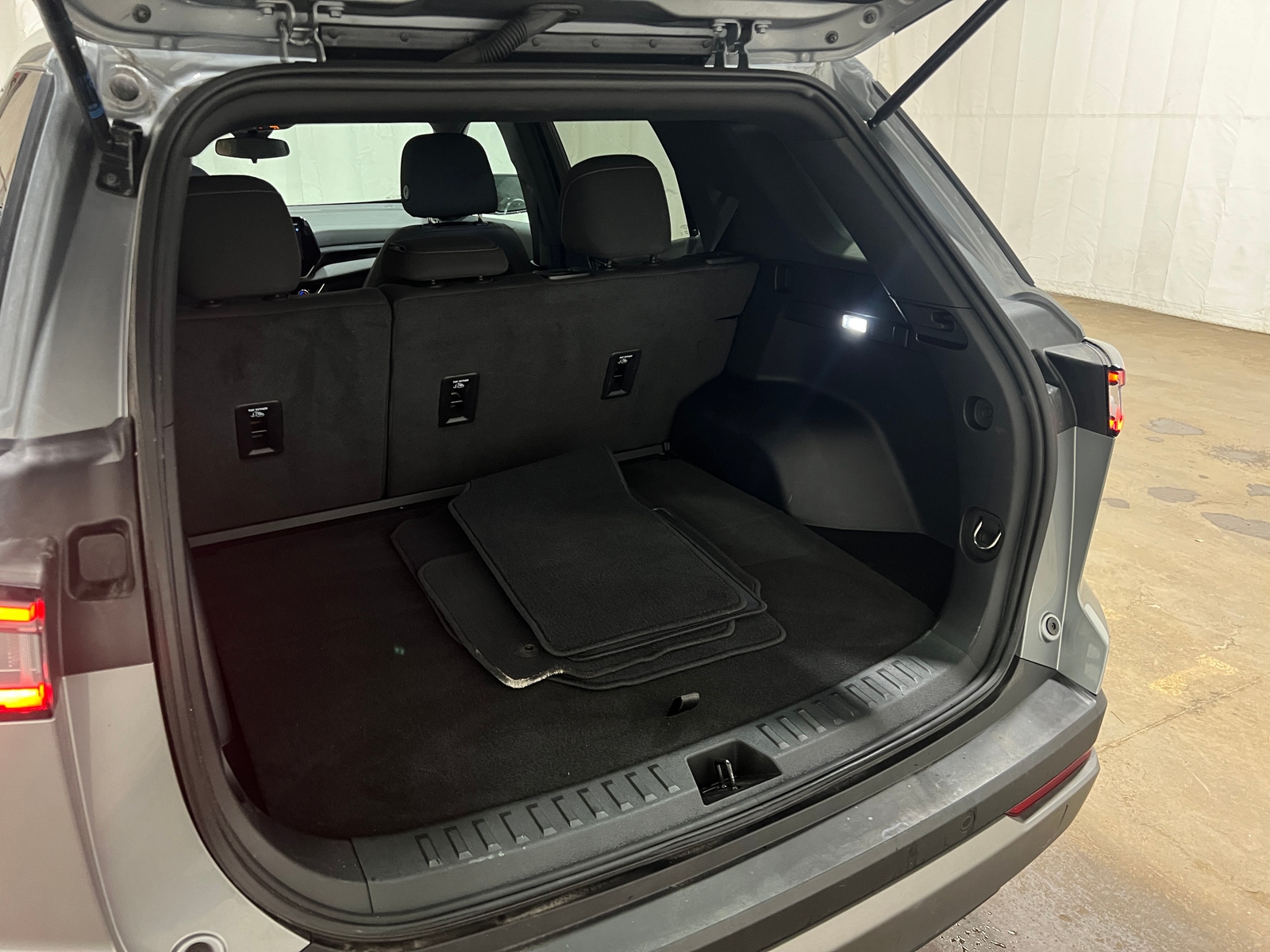 Thumbnail: 2025 Chevrolet Equinox - 7