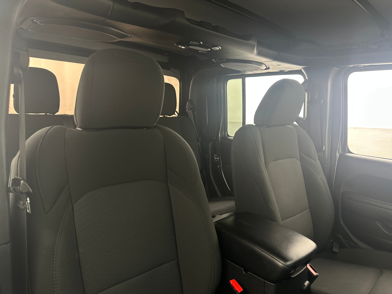 Thumbnail: 2022 Jeep Gladiator - 2