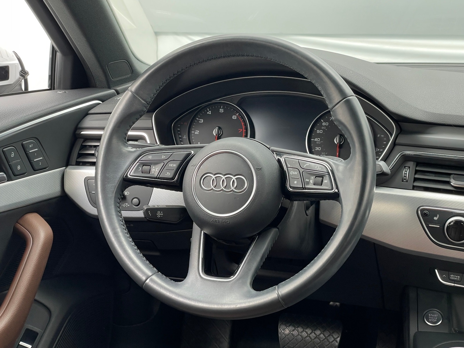 Thumbnail: 2018 Audi A4 - 4