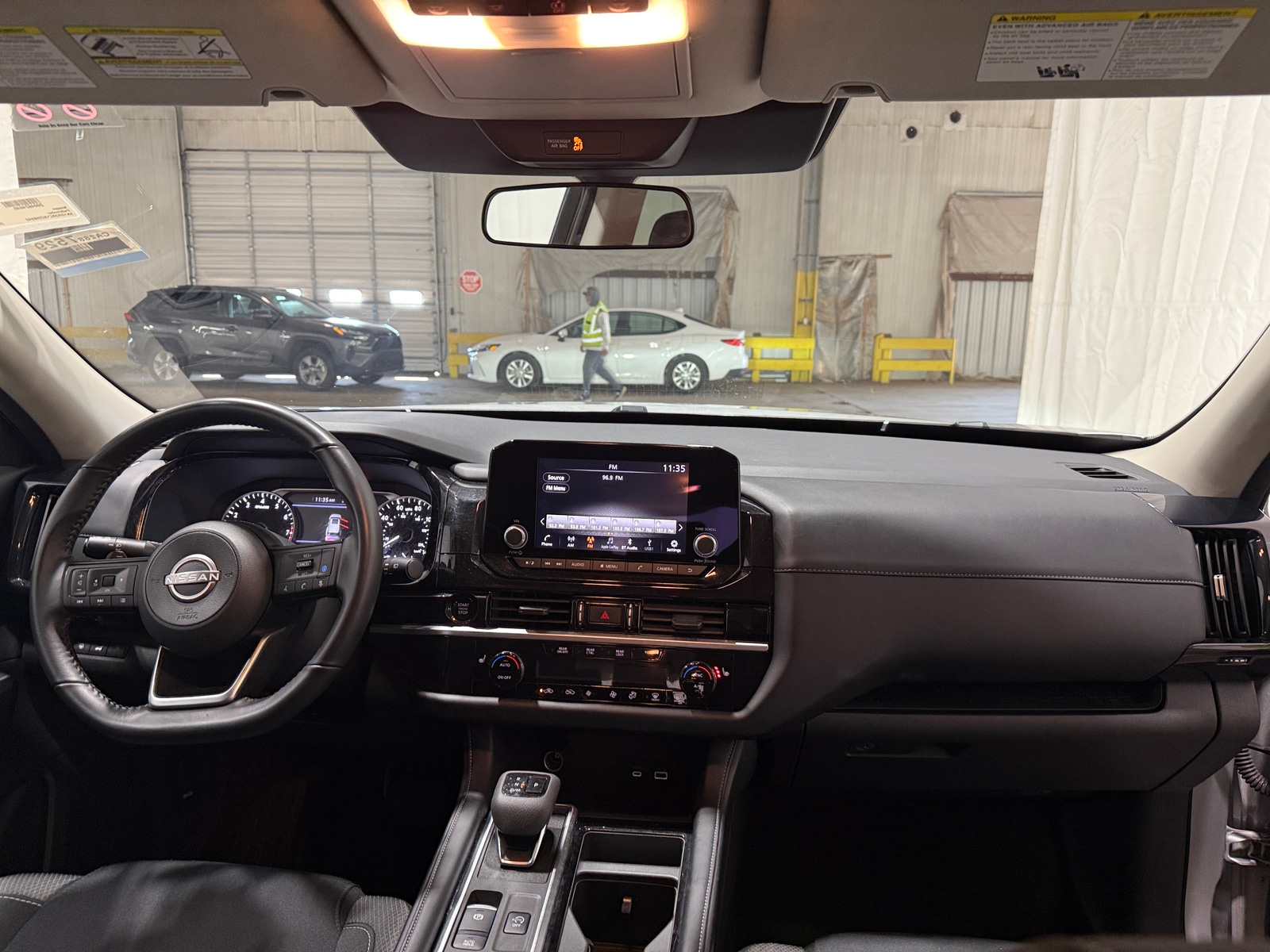 Thumbnail: 2025 Nissan Pathfinder - 3