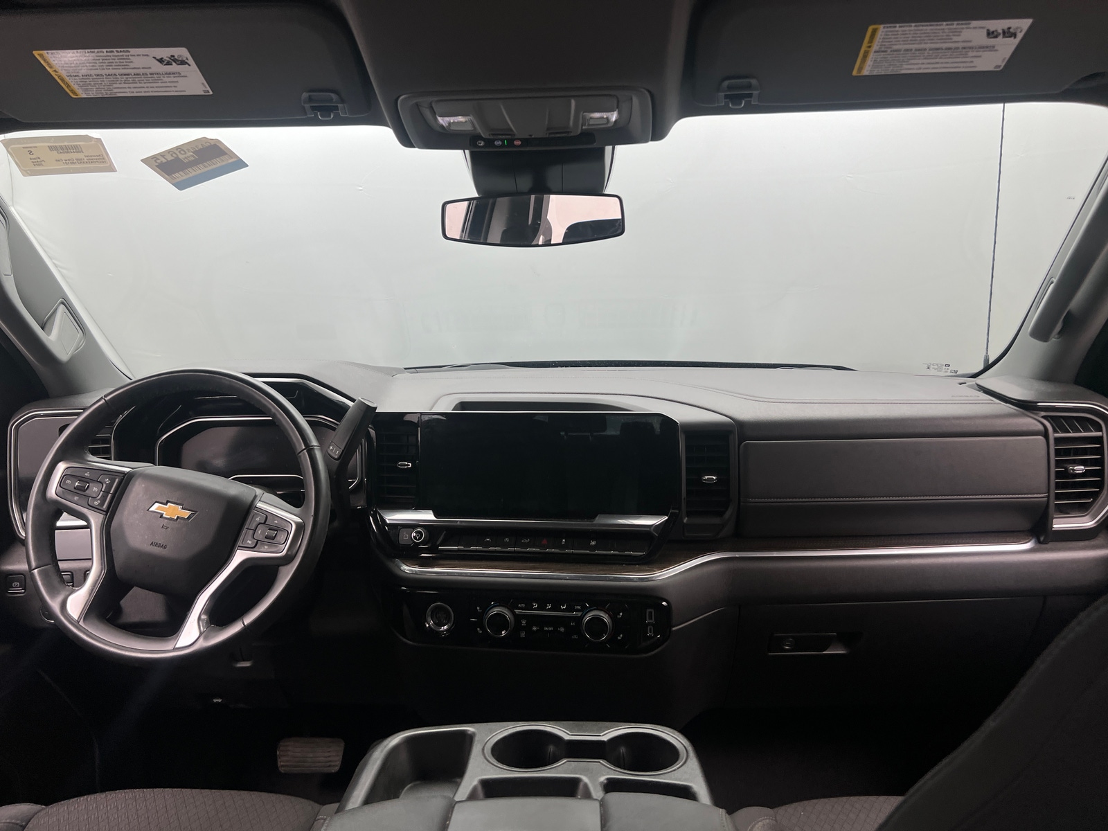 Thumbnail: 2024 Chevrolet Silverado 1500 - 3