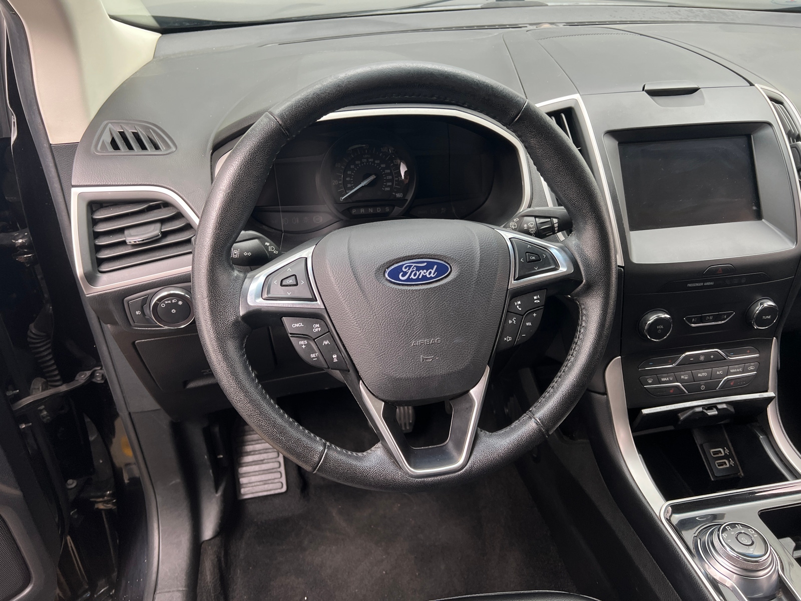 Thumbnail: 2019 Ford Edge - 5