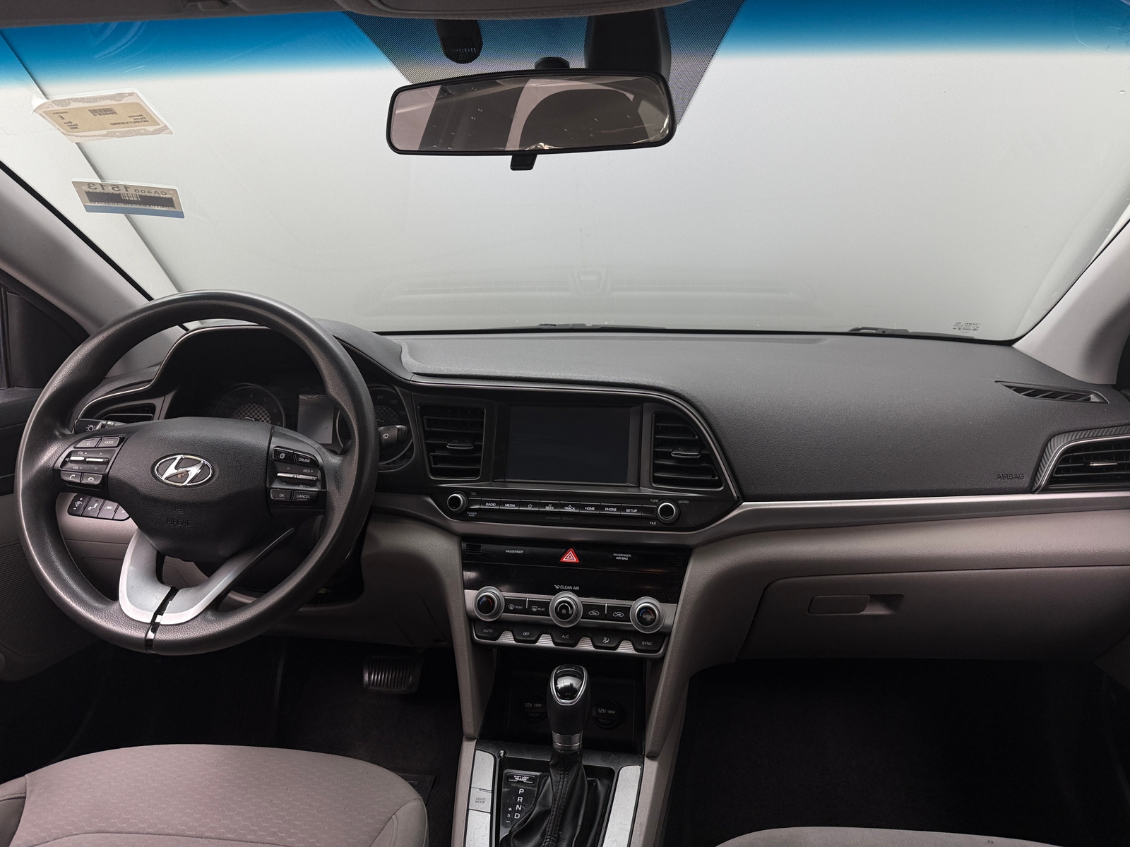 Thumbnail: 2020 Hyundai Elantra - 3