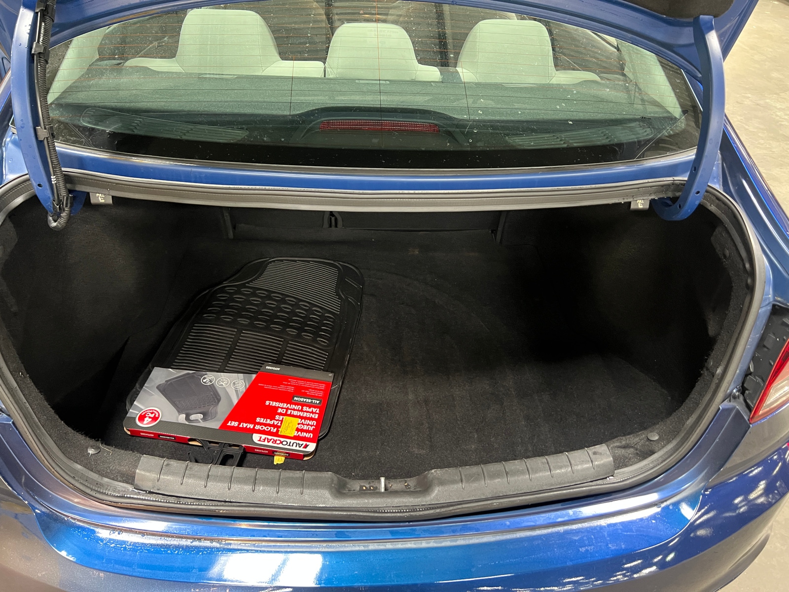 Thumbnail: 2020 Hyundai Elantra - 7