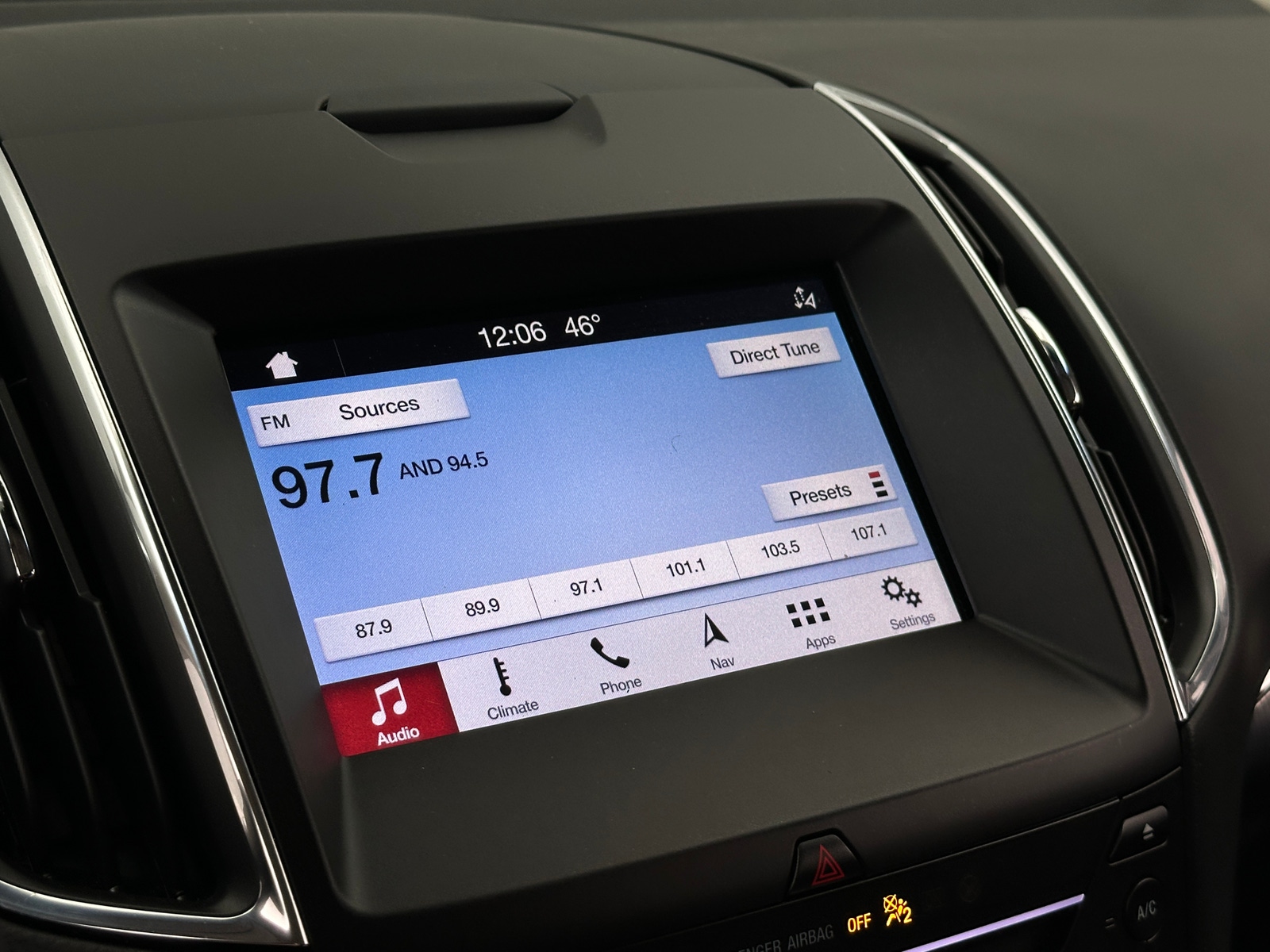 Thumbnail: 2019 Ford Edge - 3