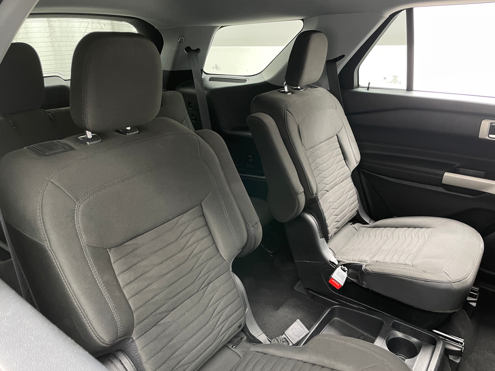 Thumbnail: 2021 Ford Explorer - 6