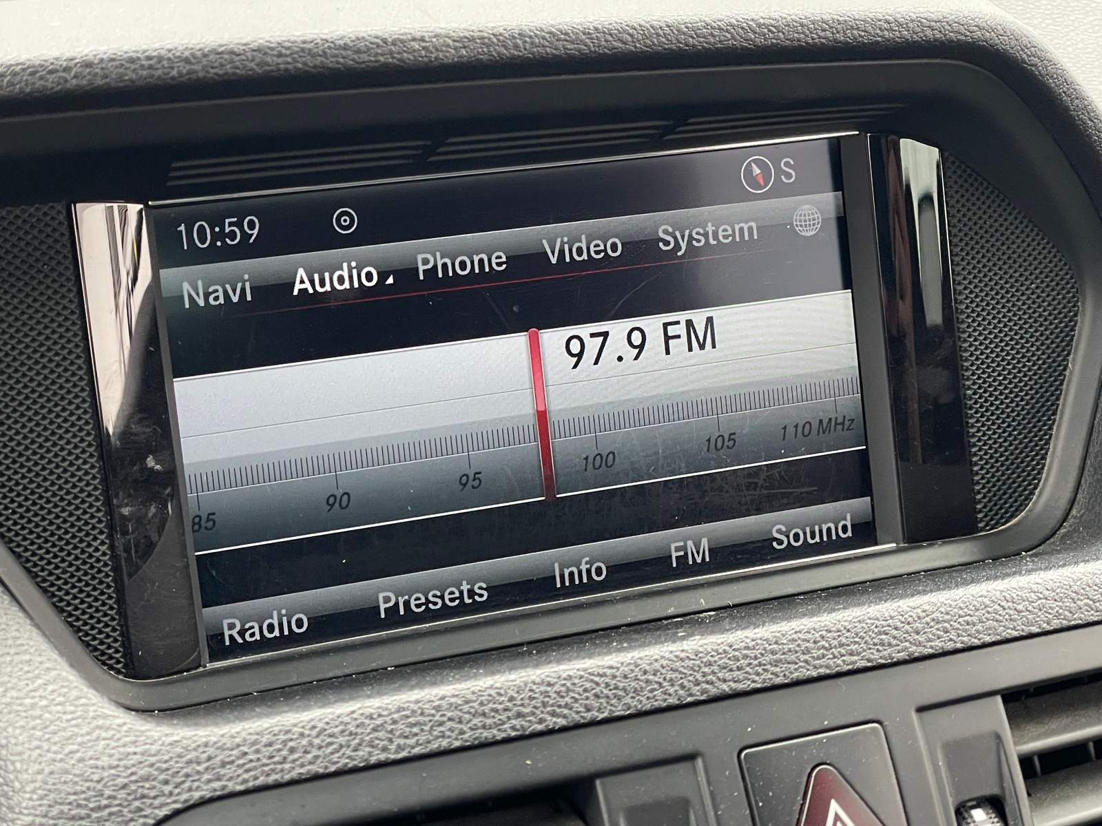 Thumbnail: 2013 Mercedes-Benz E-Class - 2