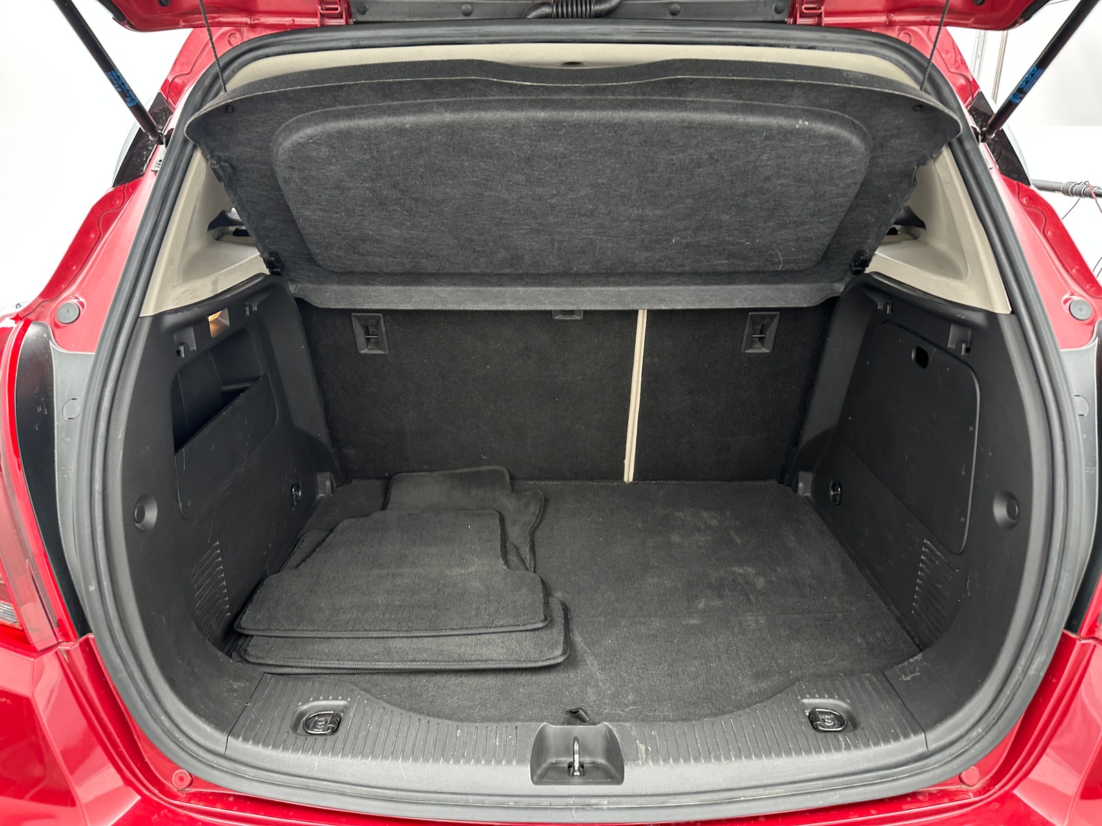 Thumbnail: 2017 Buick Encore - 6