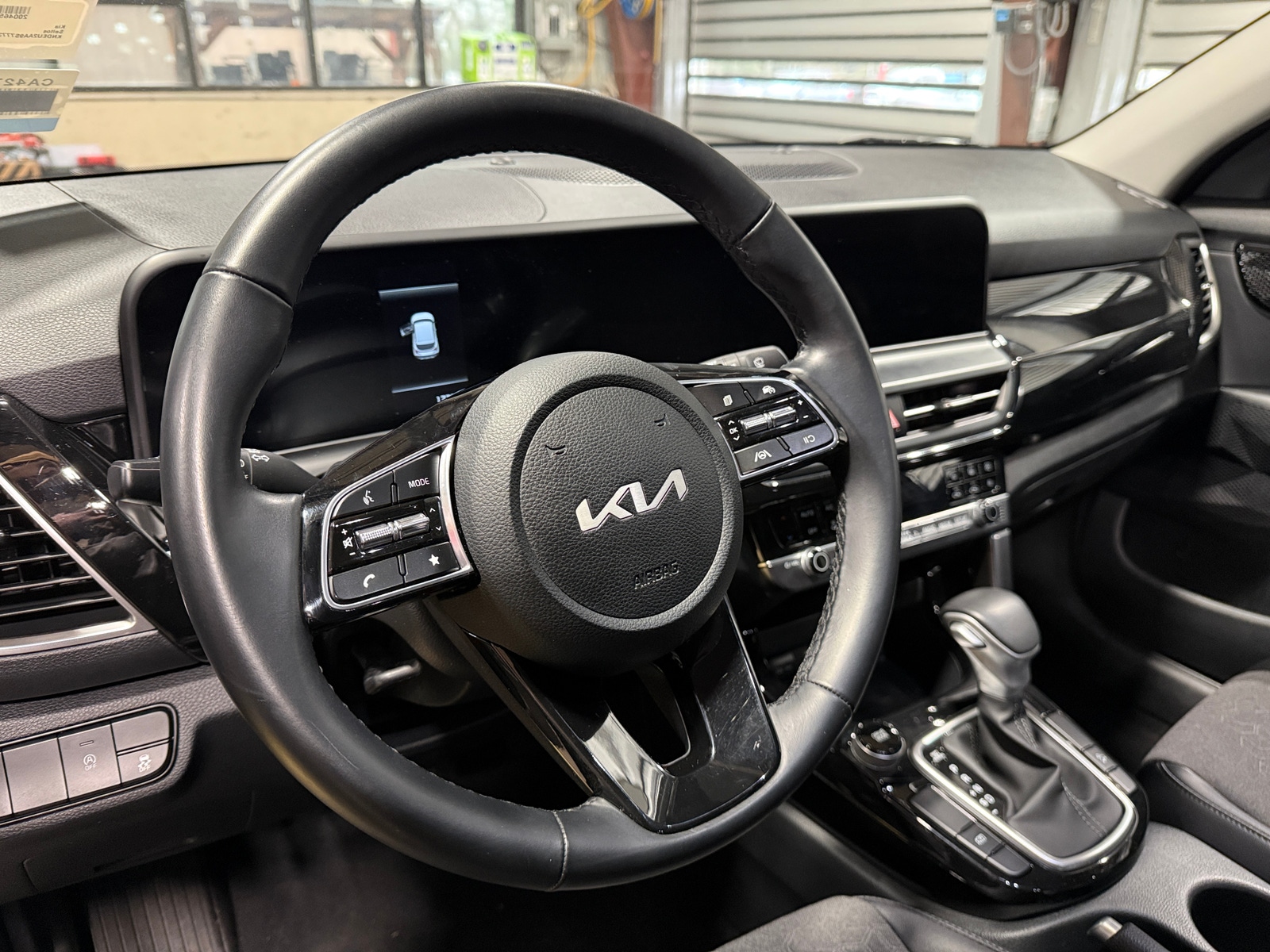 Thumbnail: 2025 Kia Seltos - 5