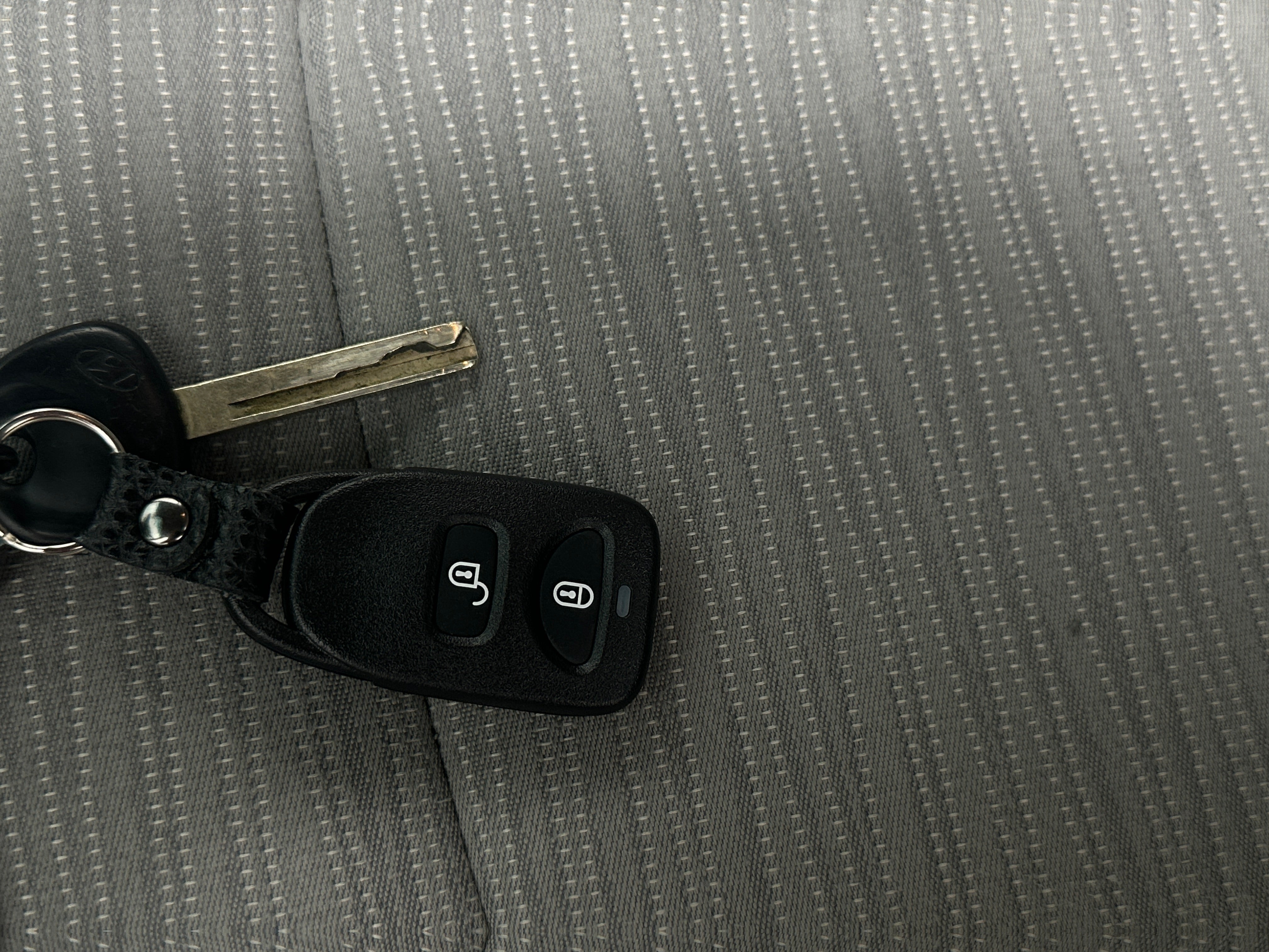 Used 2017 Hyundai Accent SE with VIN KMHCT4AE5HU338998 for sale in Auburn, WA