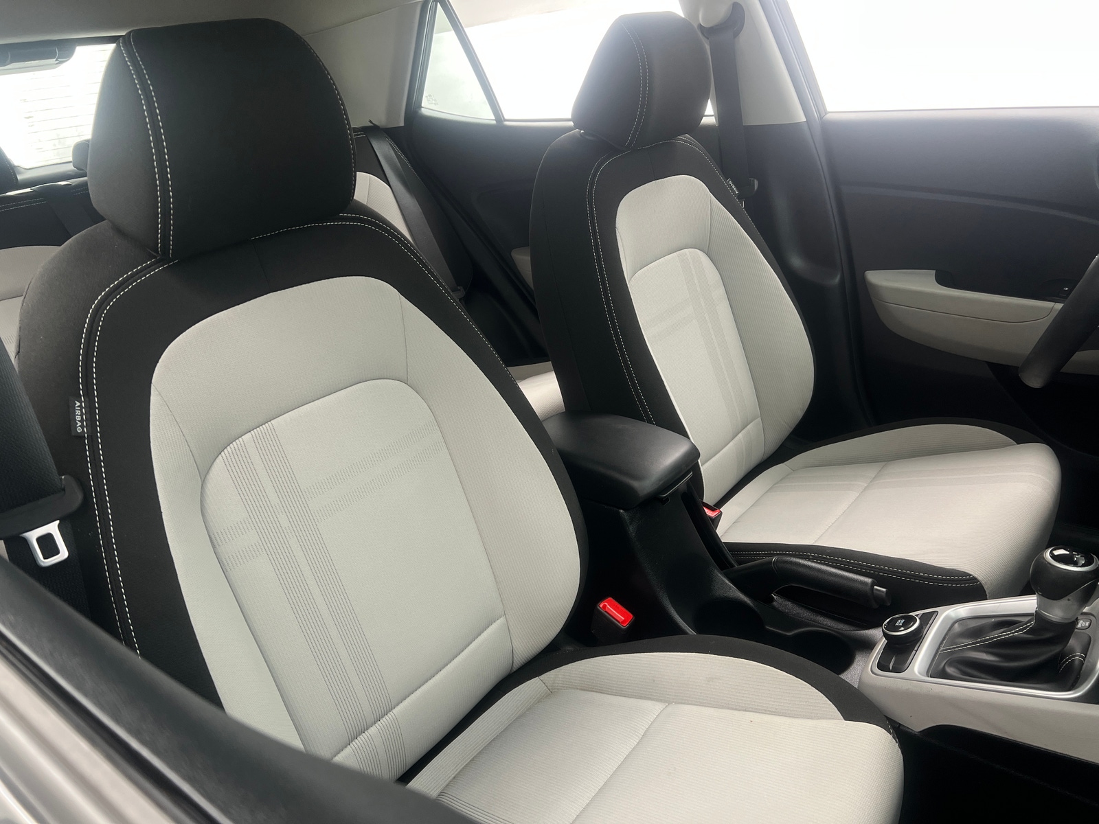 Thumbnail: 2023 Hyundai Venue - 2