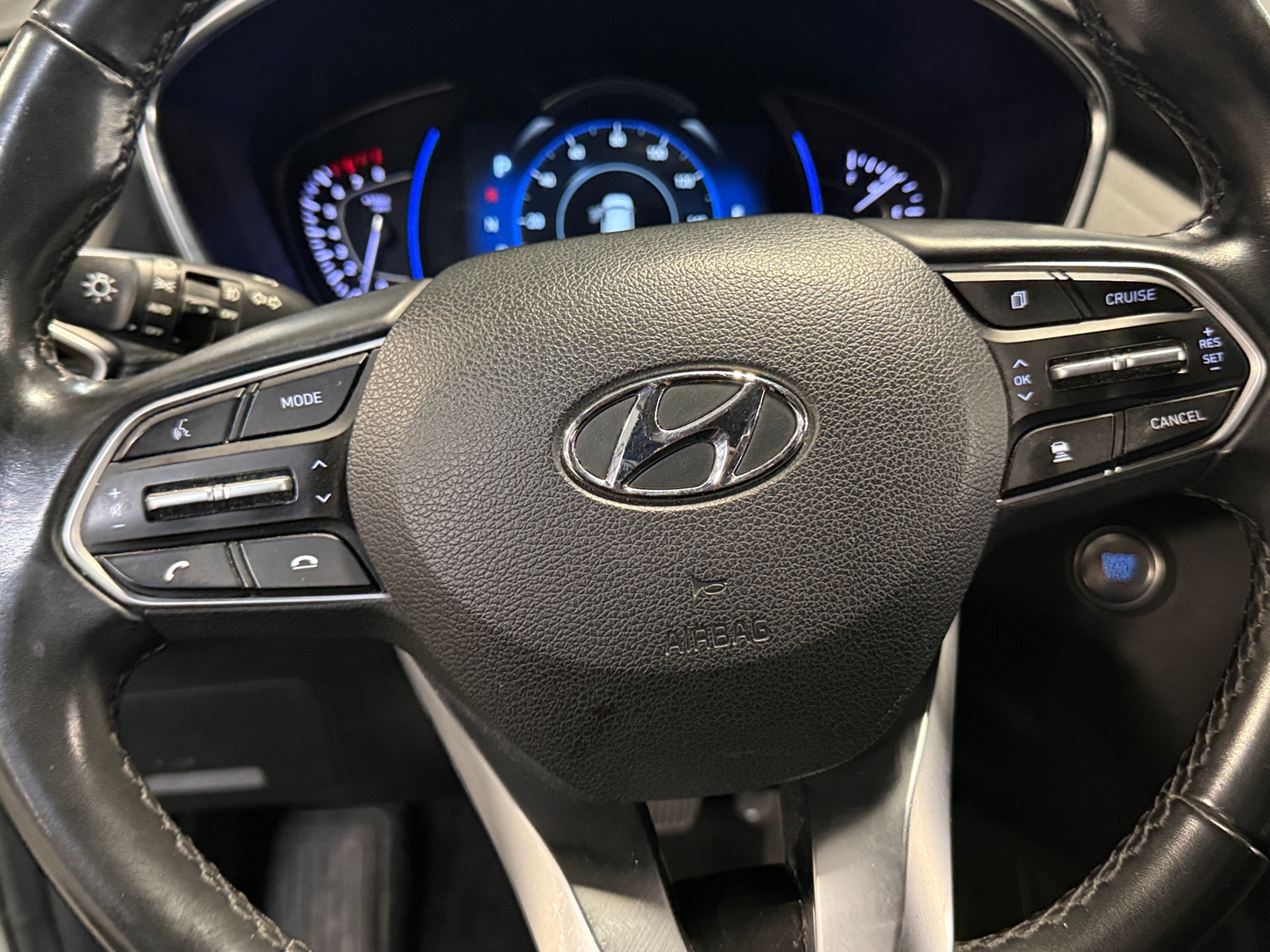 Thumbnail: 2019 Hyundai Santa Fe - 5