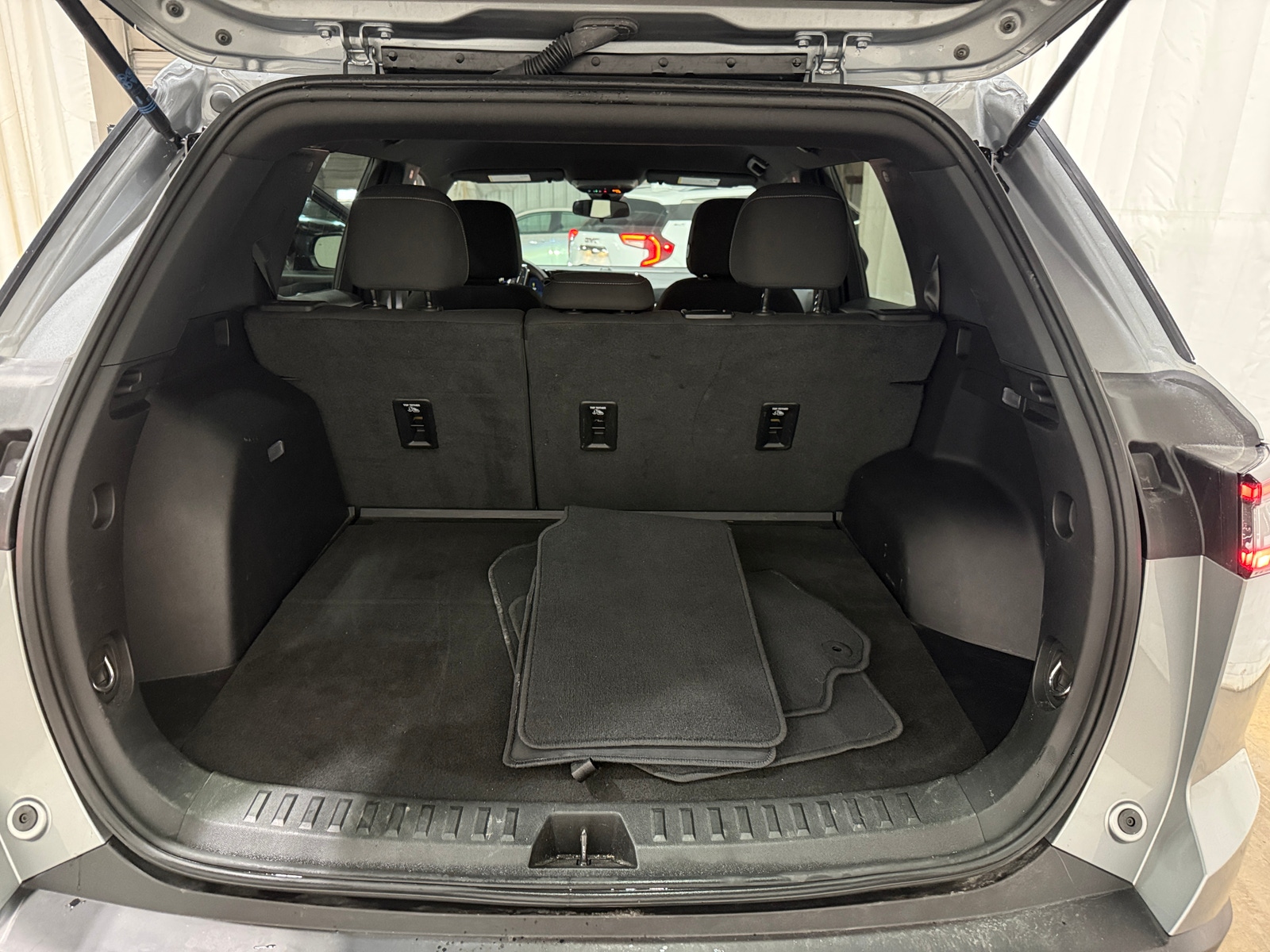 Thumbnail: 2025 Chevrolet Equinox - 7