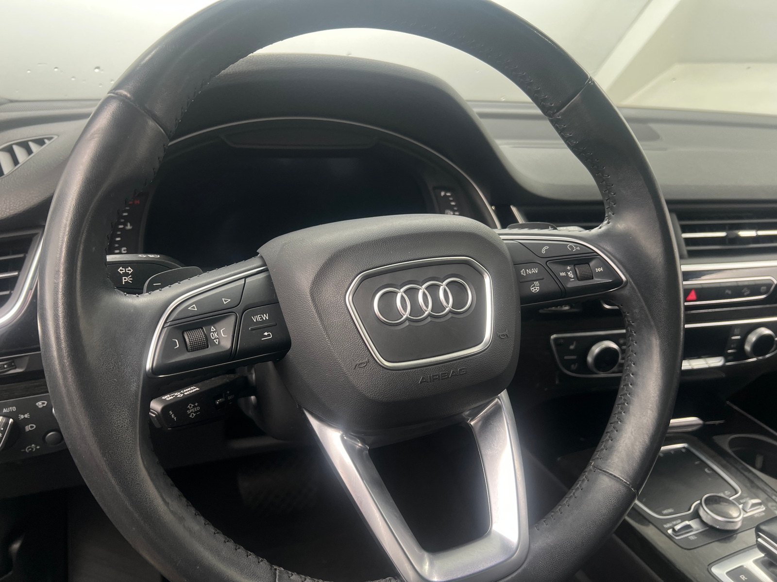 Thumbnail: 2018 Audi Q7 - 4