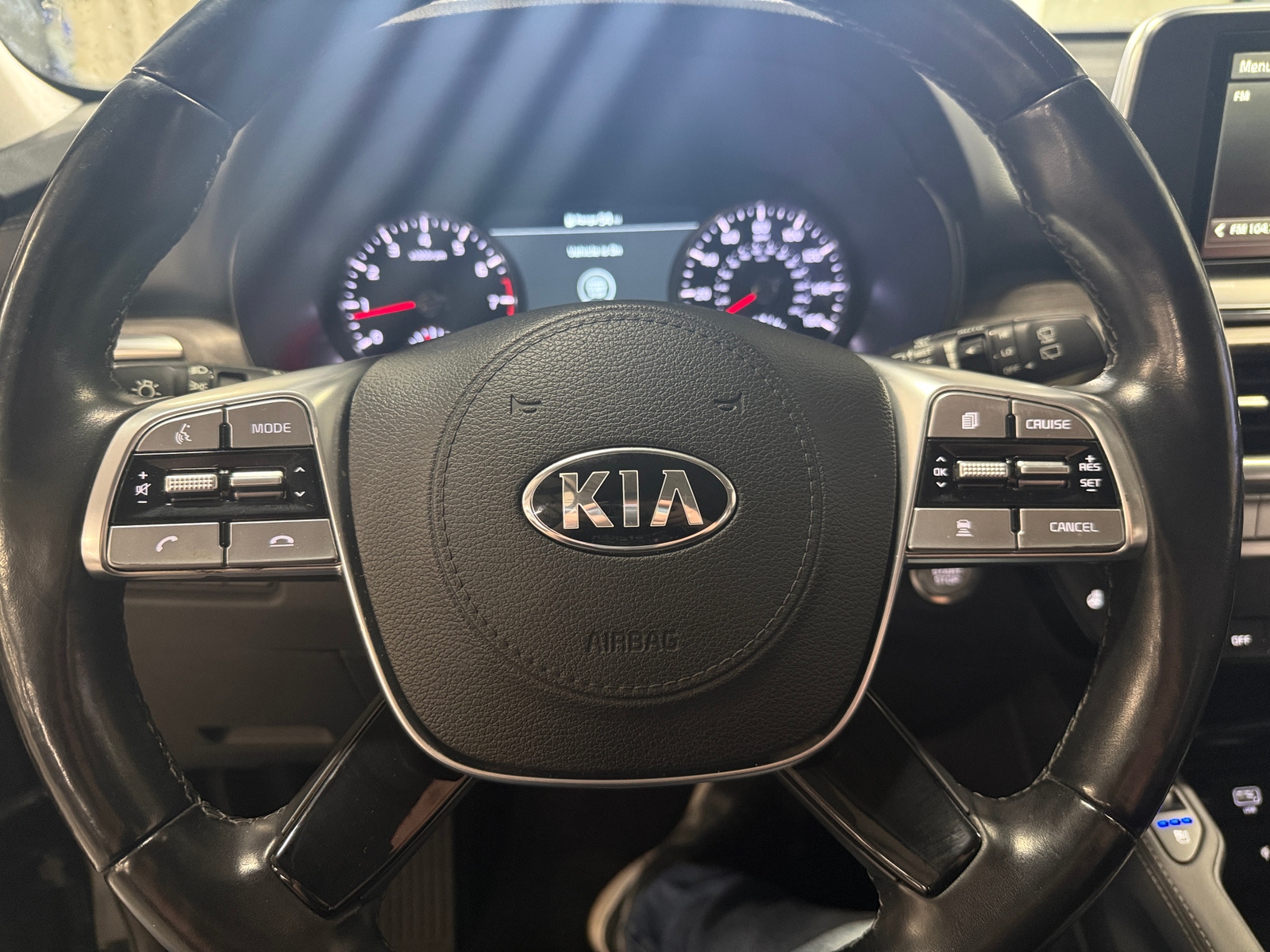 Thumbnail: 2020 Kia Telluride - 4