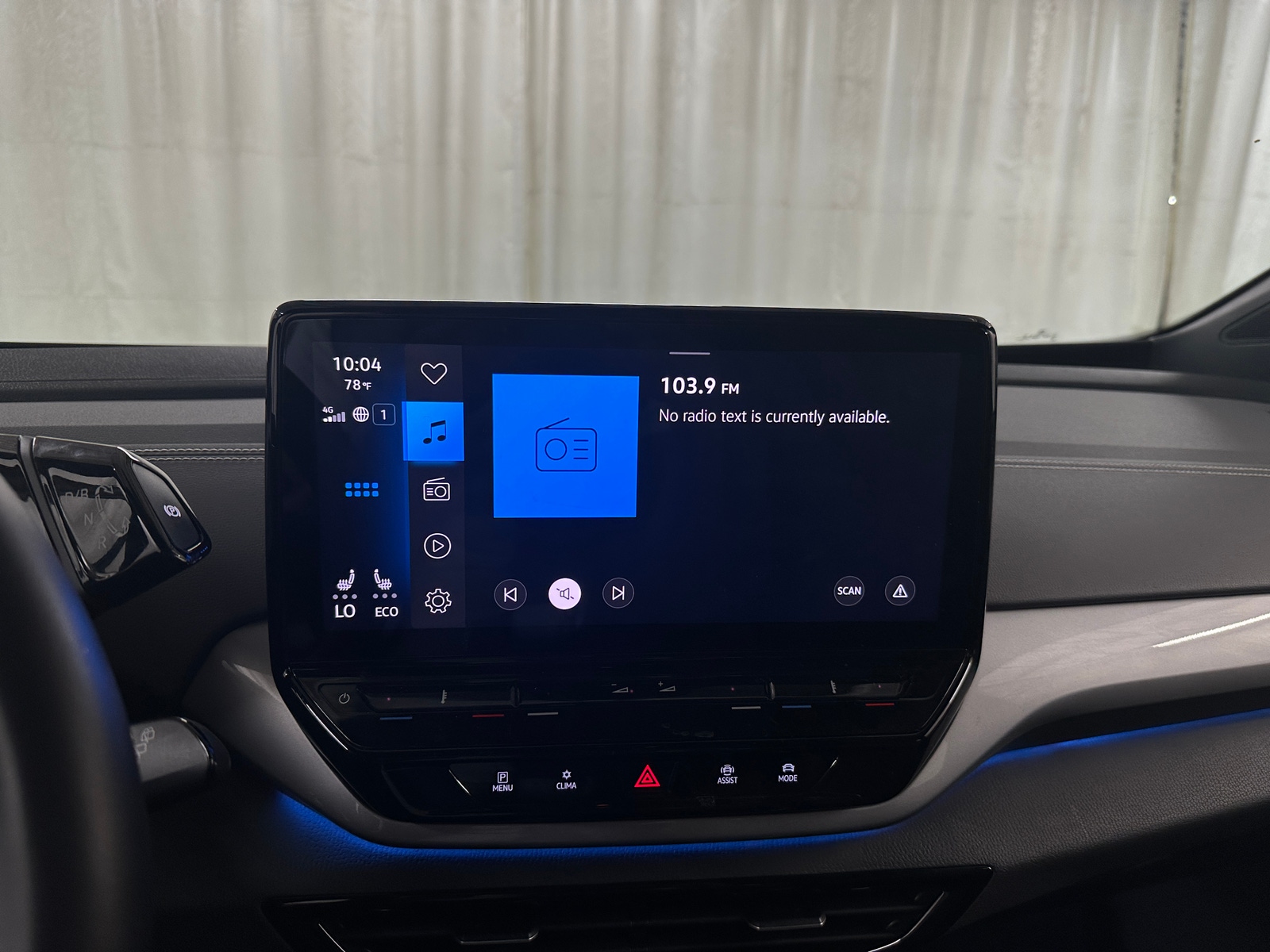 Thumbnail: 2023 Volkswagen ID.4 - 3