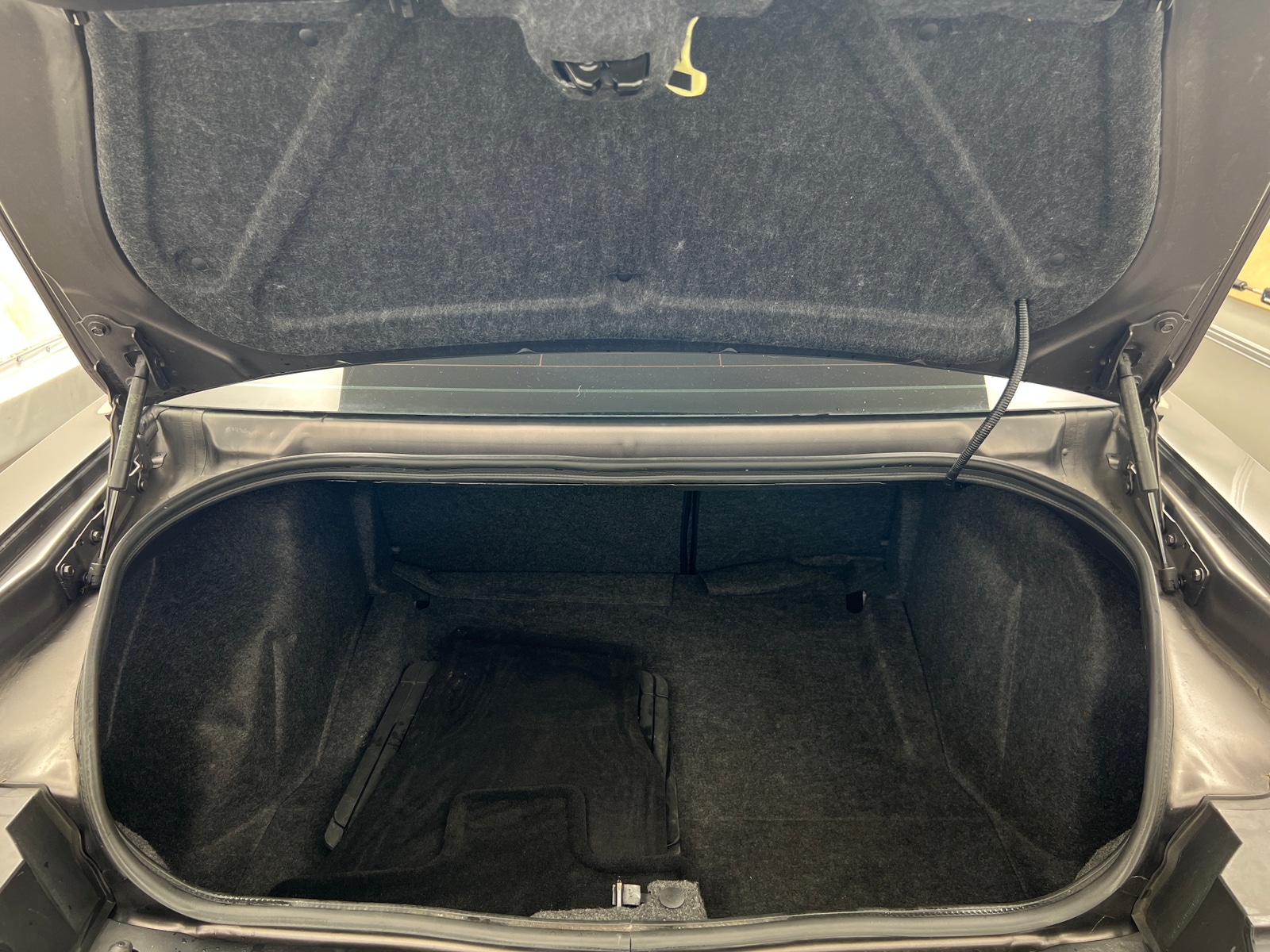 Thumbnail: 2022 Dodge Challenger - 5