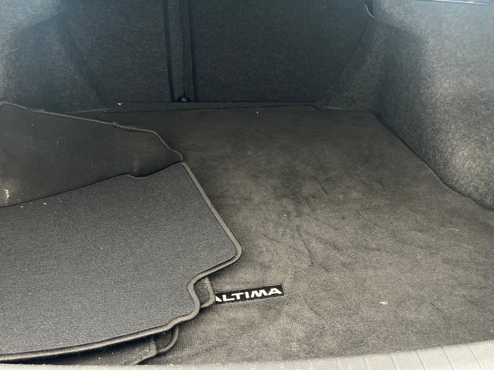 Thumbnail: 2019 Nissan Altima - 7