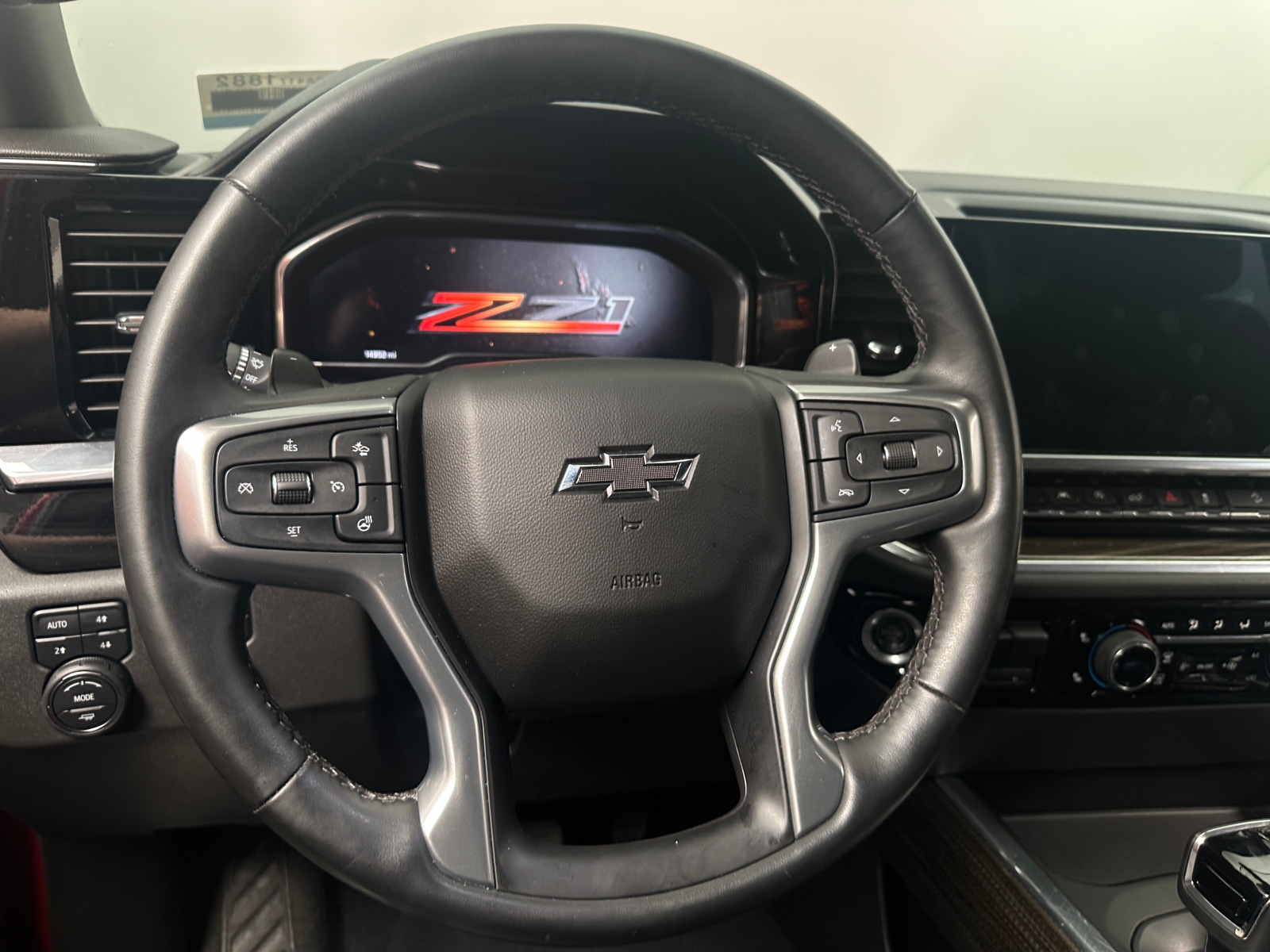 Thumbnail: 2024 Chevrolet Silverado 1500 - 5