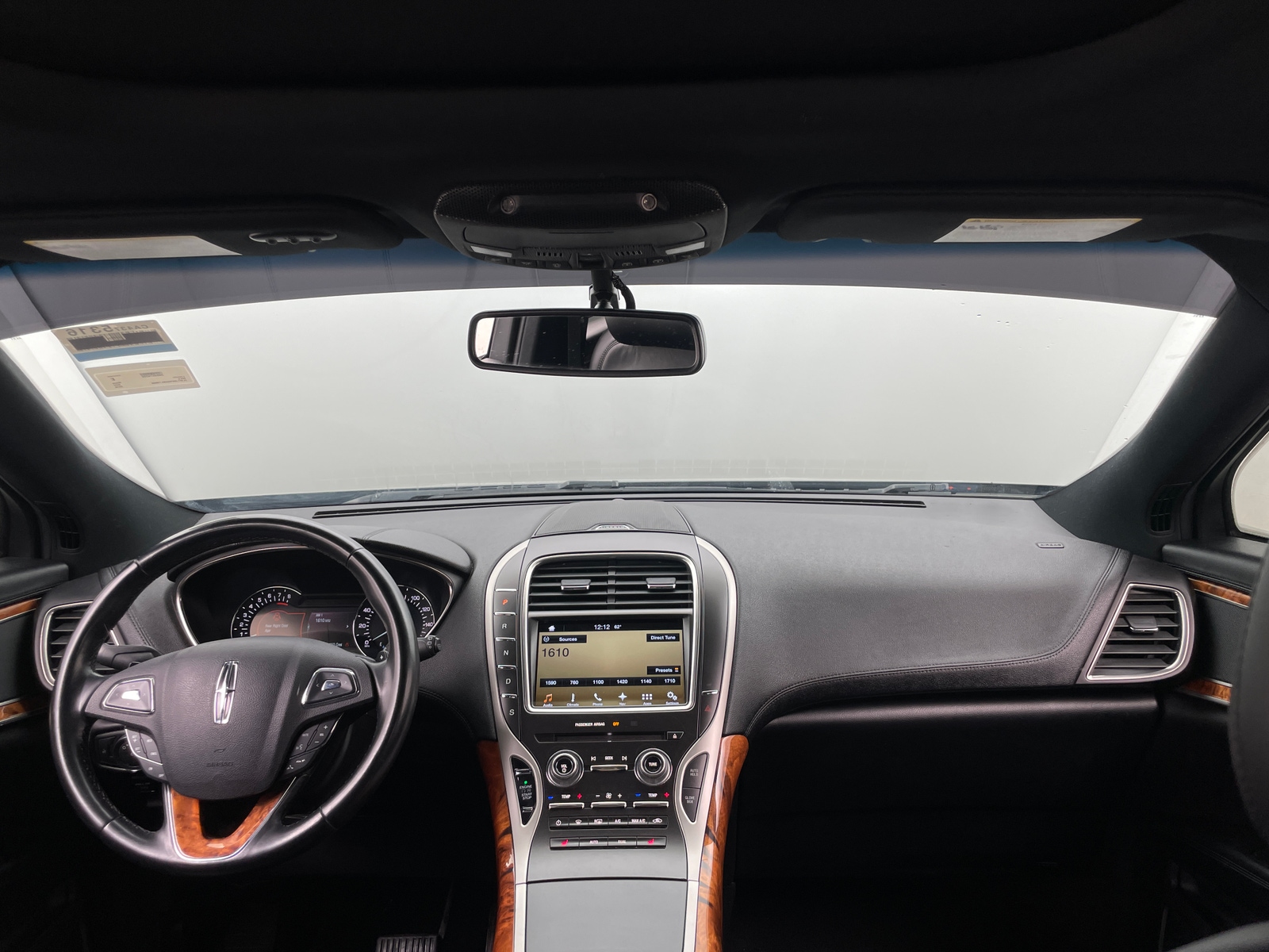 Thumbnail: 2016 Lincoln MKX - 2