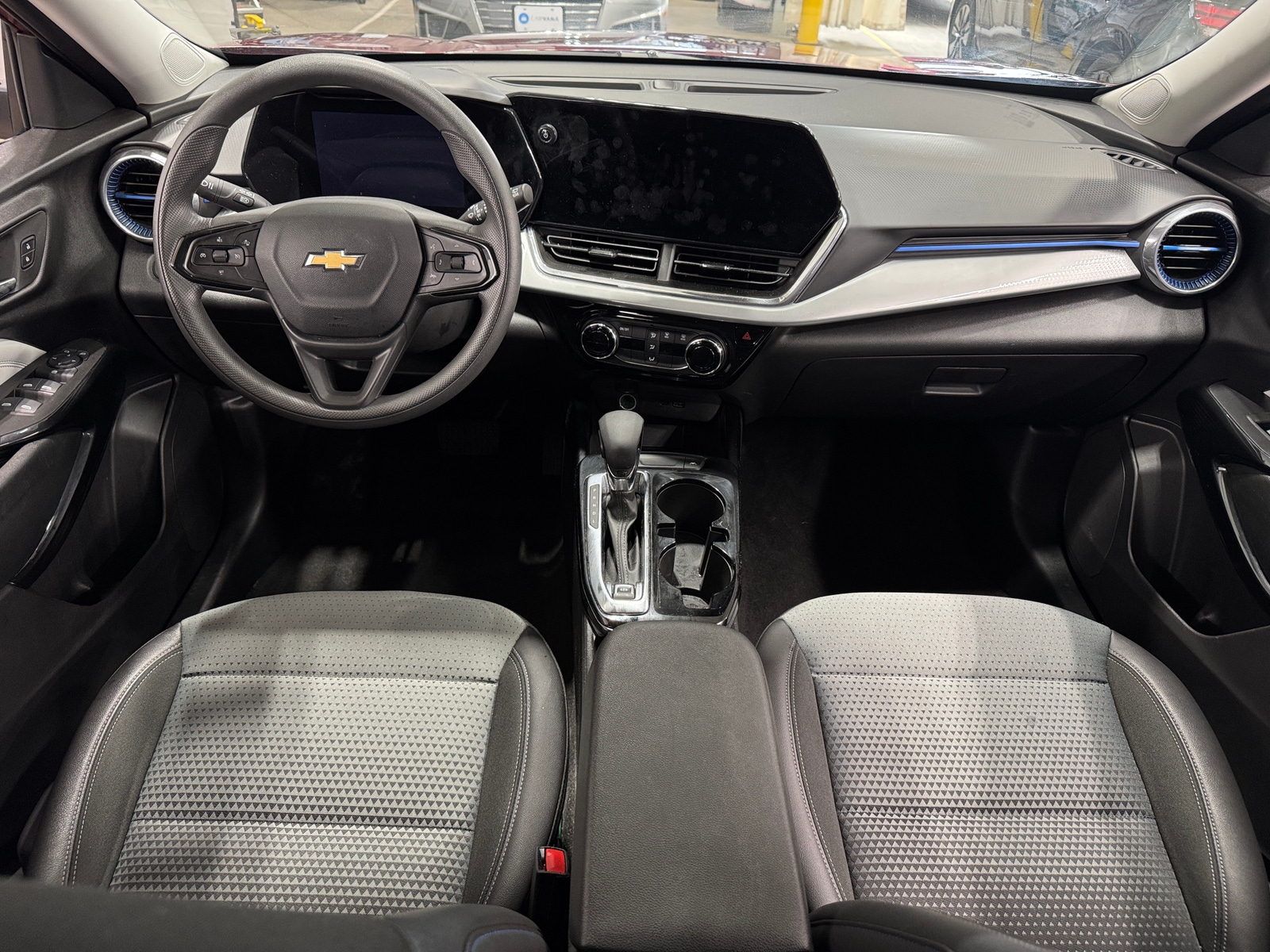 Thumbnail: 2025 Chevrolet Trax - 3