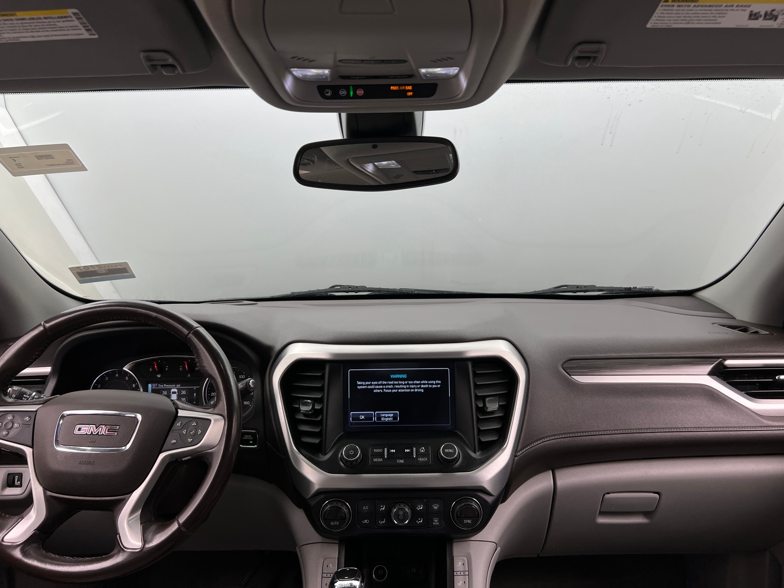 Thumbnail: 2019 GMC Acadia - 2