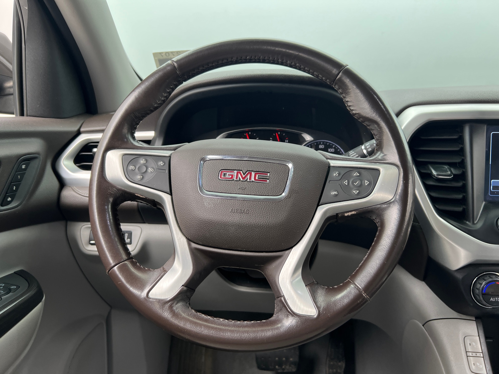 Thumbnail: 2019 GMC Acadia - 4