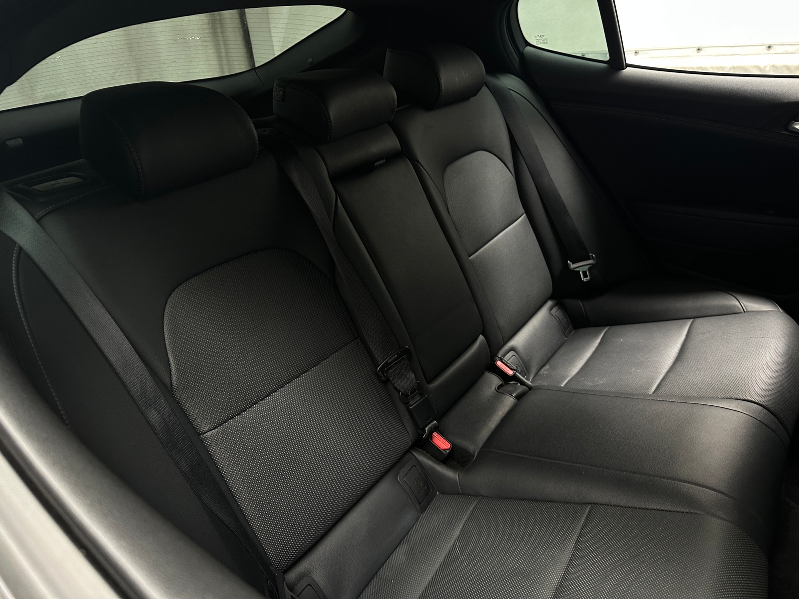 Thumbnail: 2023 Kia Stinger - 6