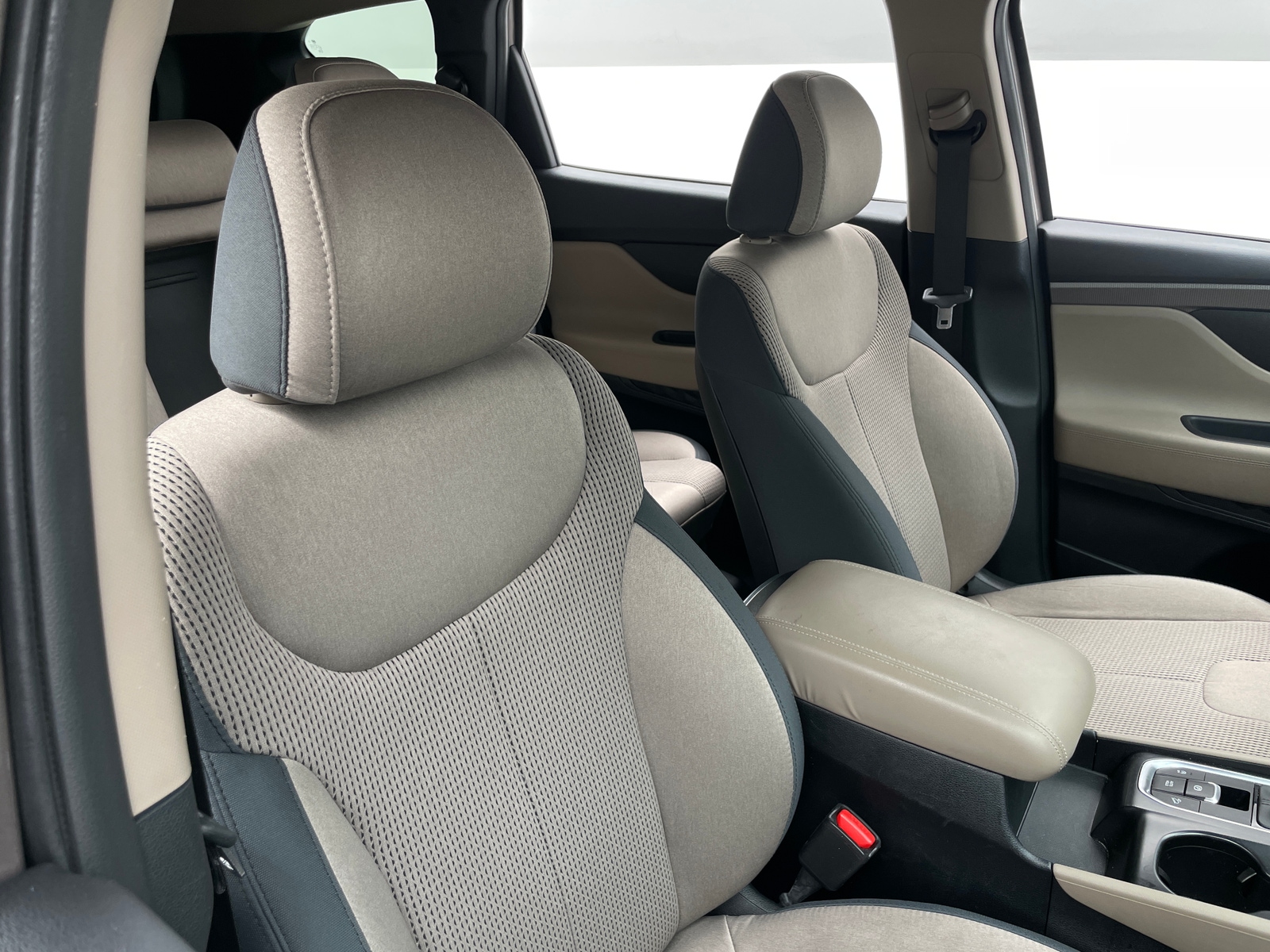 Thumbnail: 2020 Hyundai Santa Fe - 2