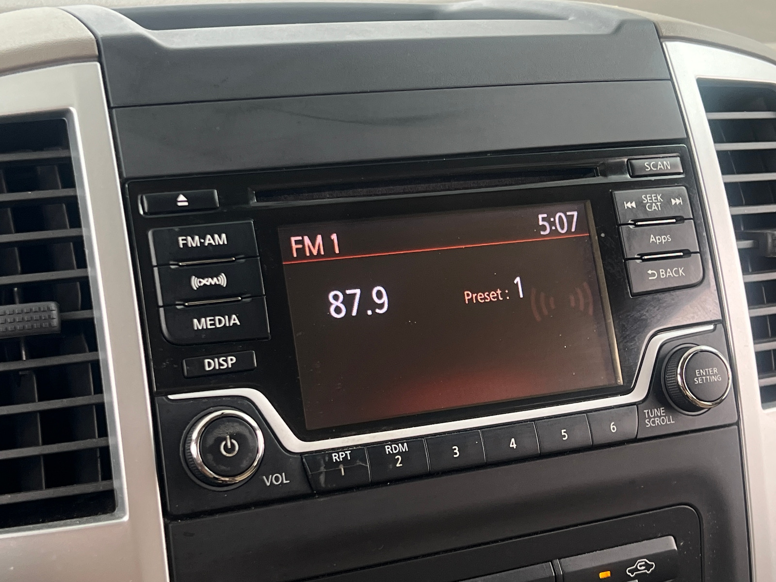 Thumbnail: 2015 Nissan Frontier - 4