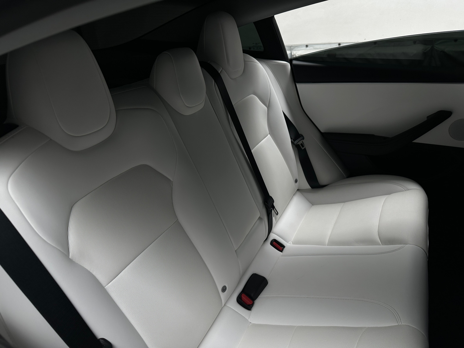 Thumbnail: 2024 Tesla Model 3 - 5