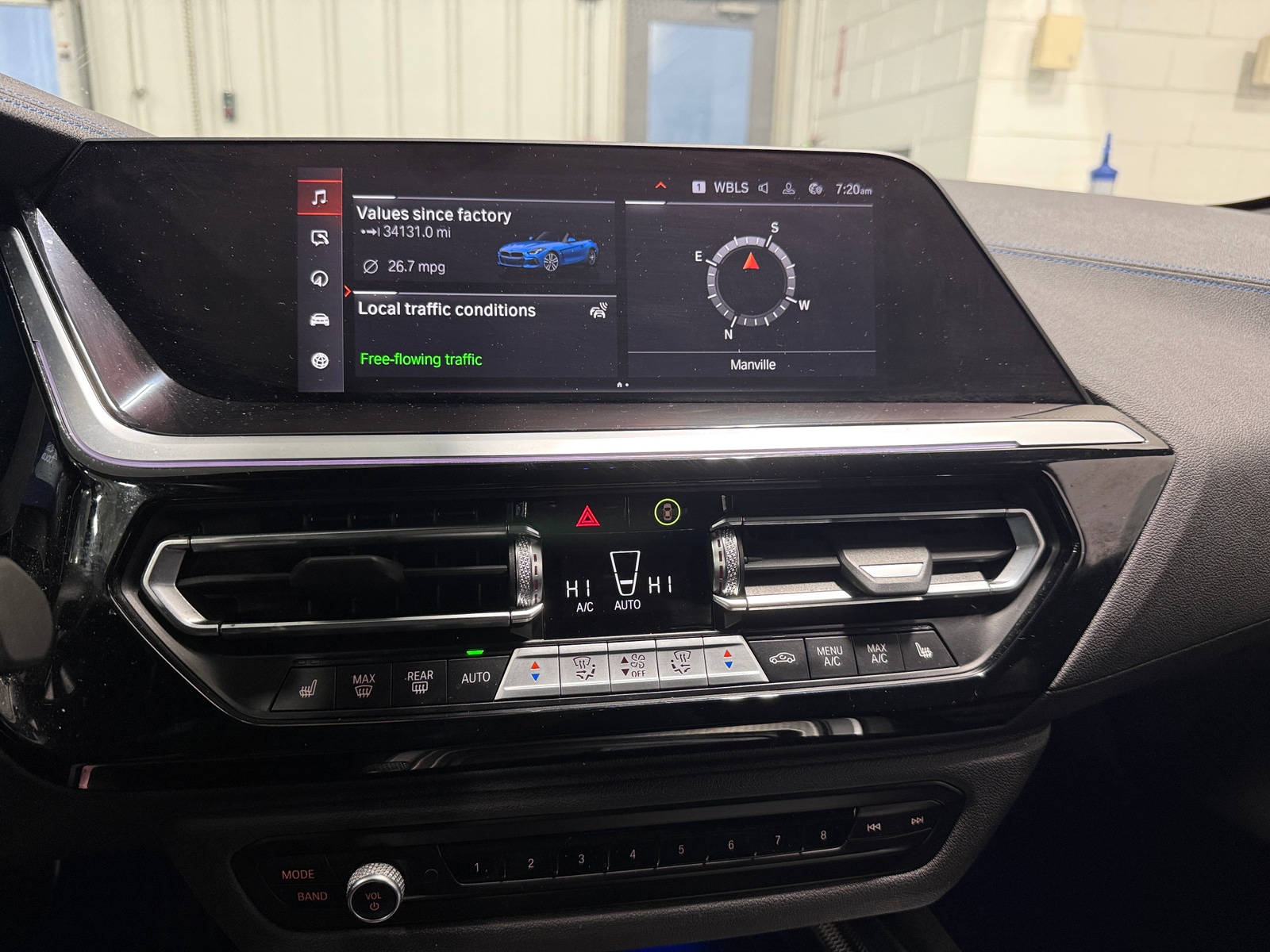 Thumbnail: 2022 BMW Z4 - 3