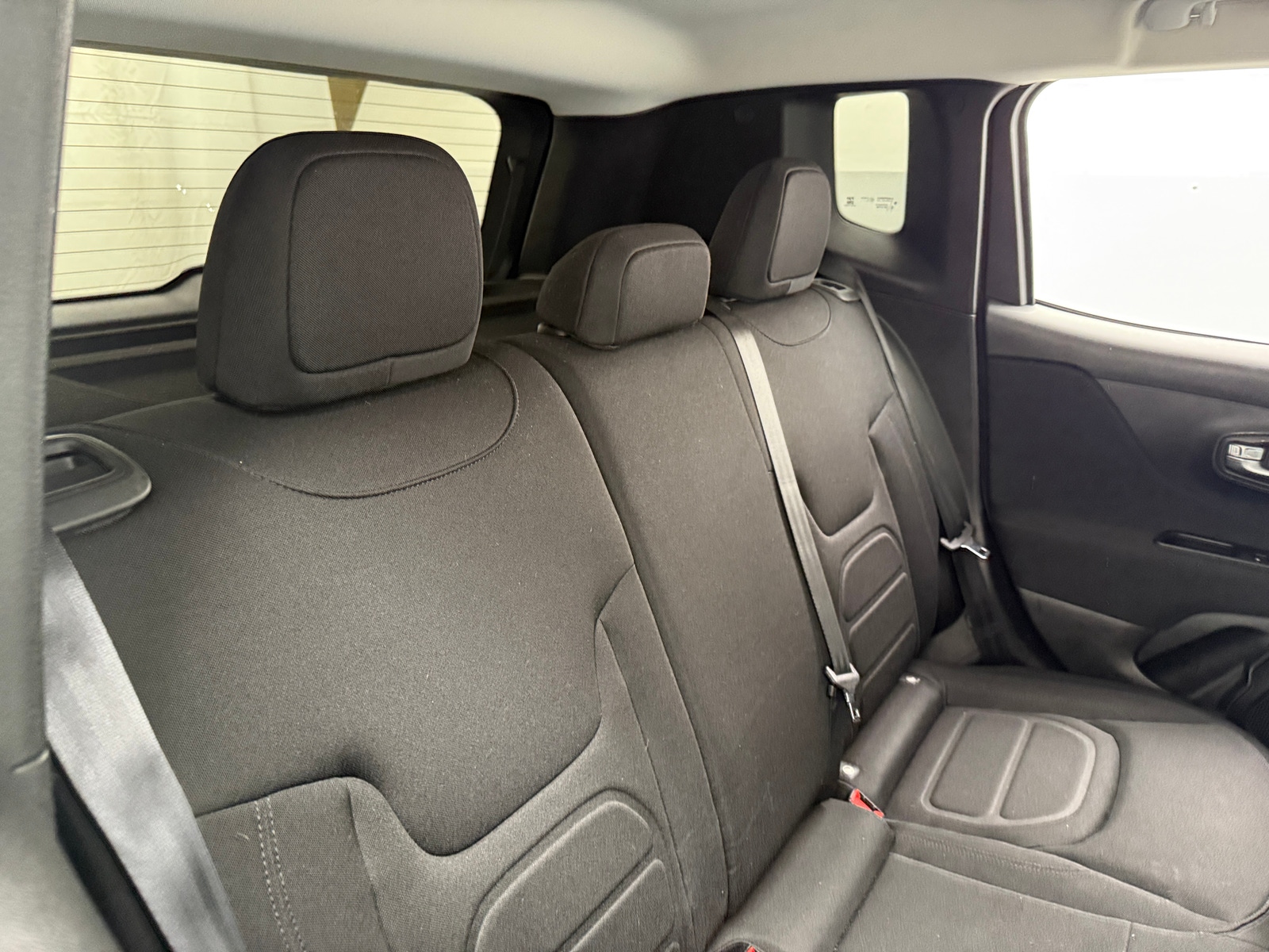 Thumbnail: 2020 Jeep Renegade - 6