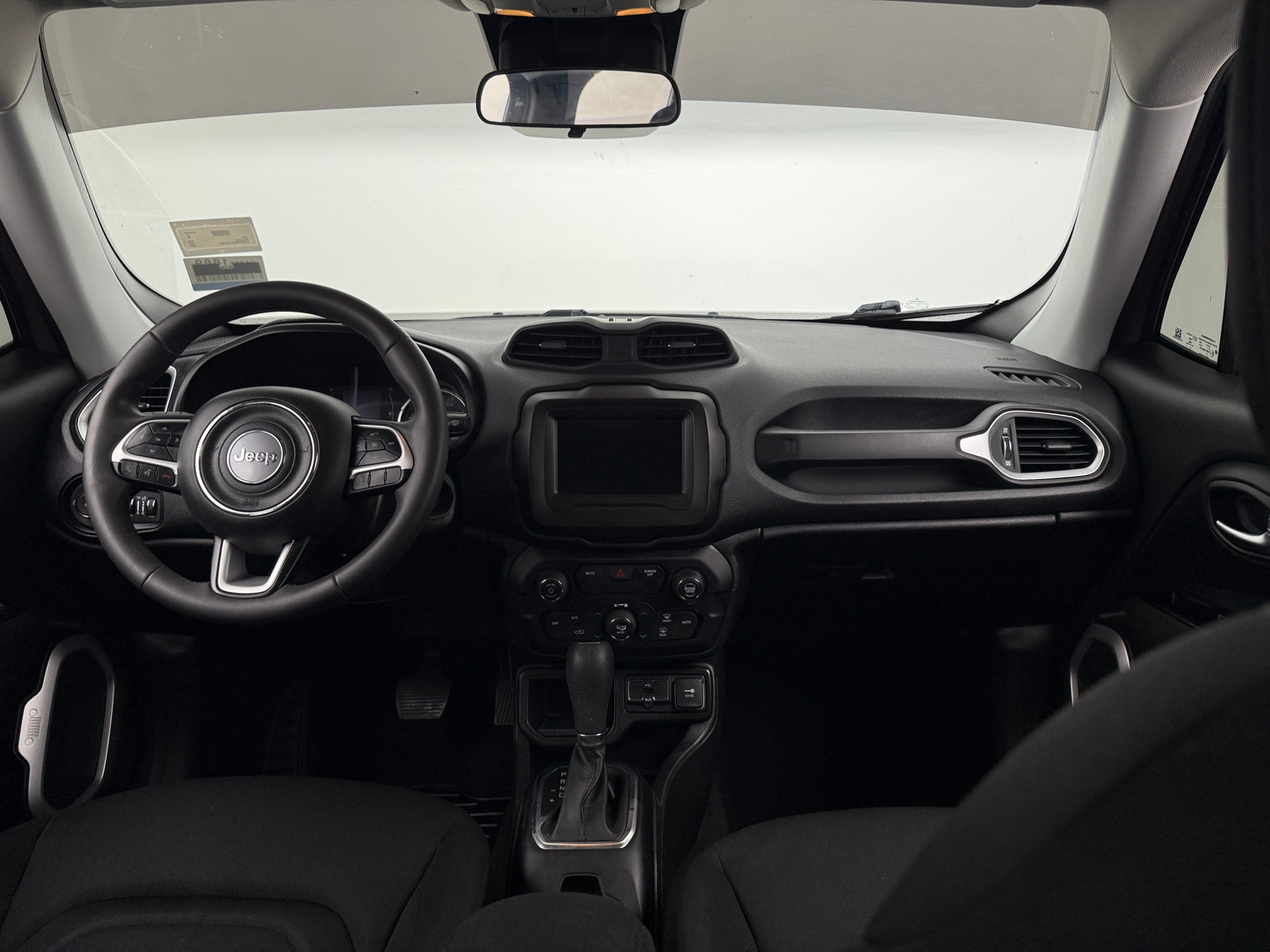 Thumbnail: 2020 Jeep Renegade - 3