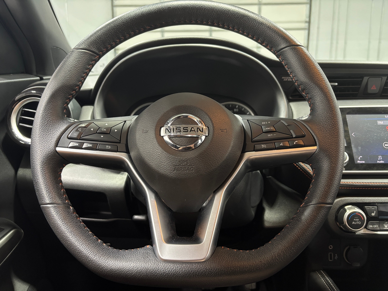 Thumbnail: 2020 Nissan Kicks - 5