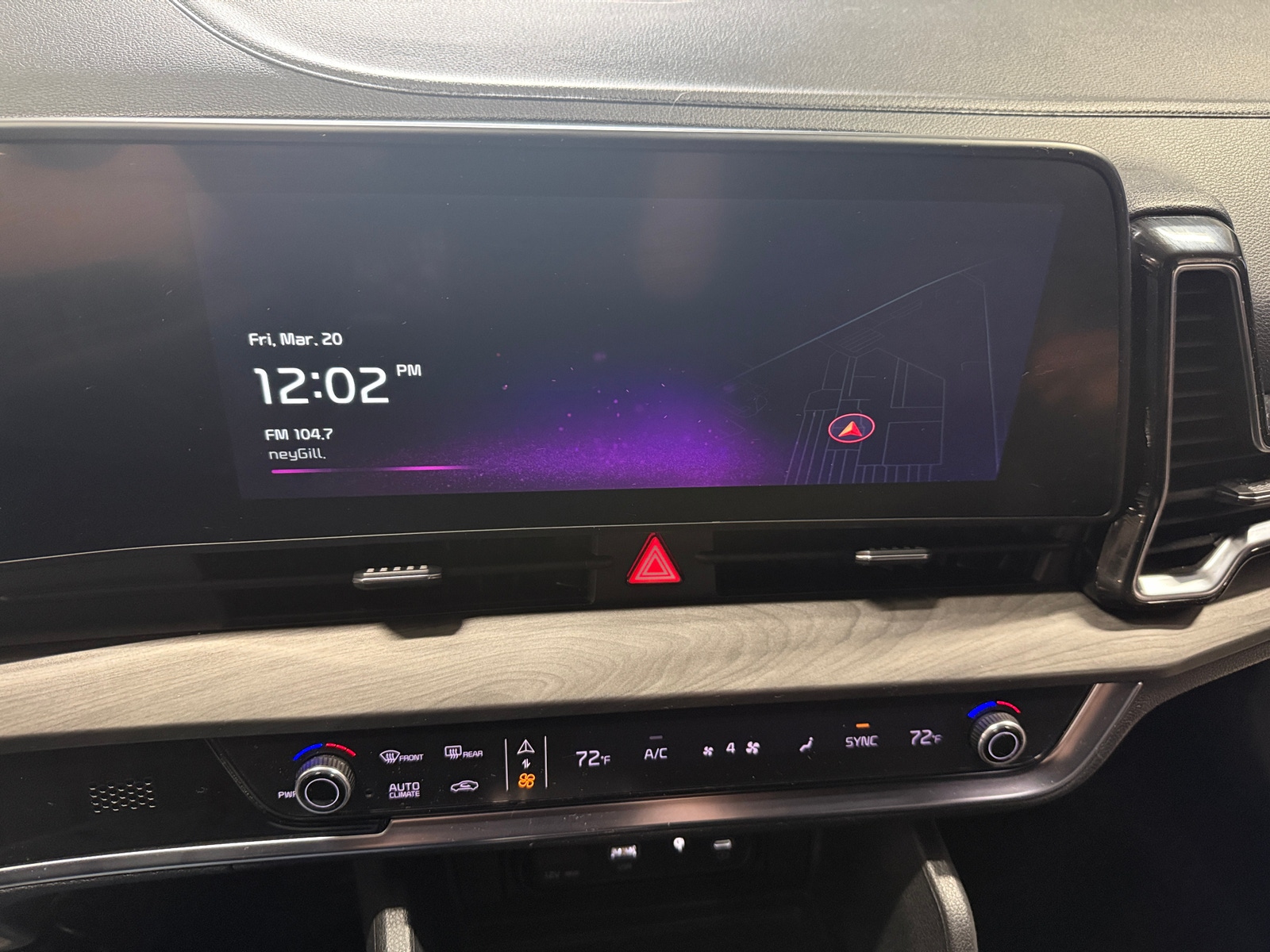 Thumbnail: 2023 Kia Sportage - 3