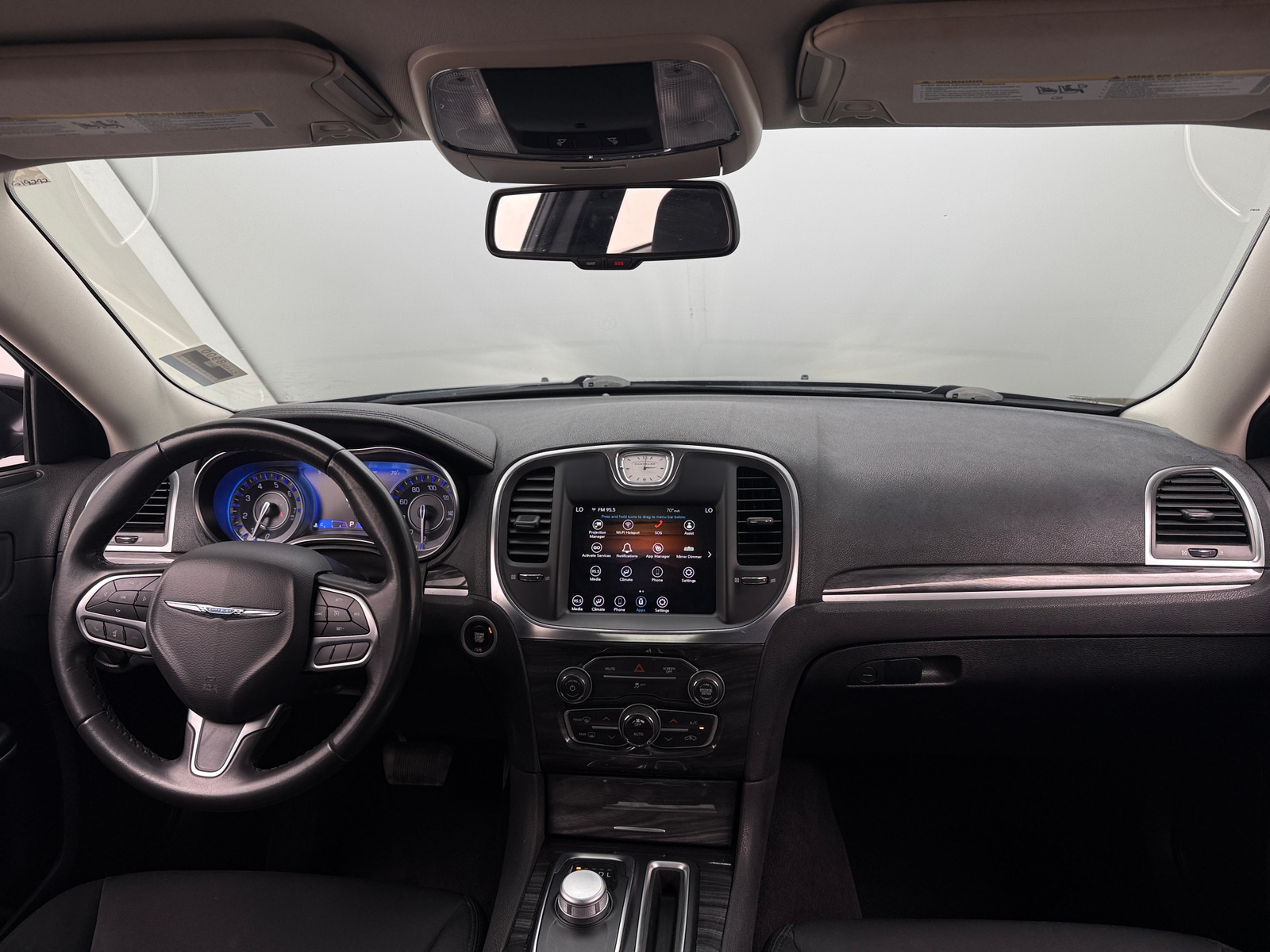 Thumbnail: 2021 Chrysler 300 - 3