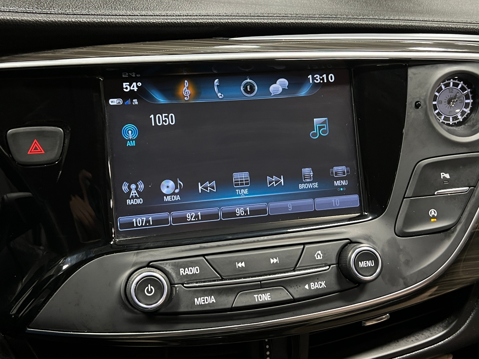 Thumbnail: 2020 Buick Envision - 3