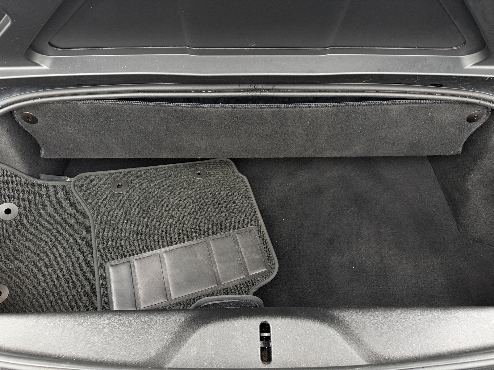 Thumbnail: 2018 Chevrolet Corvette - 4