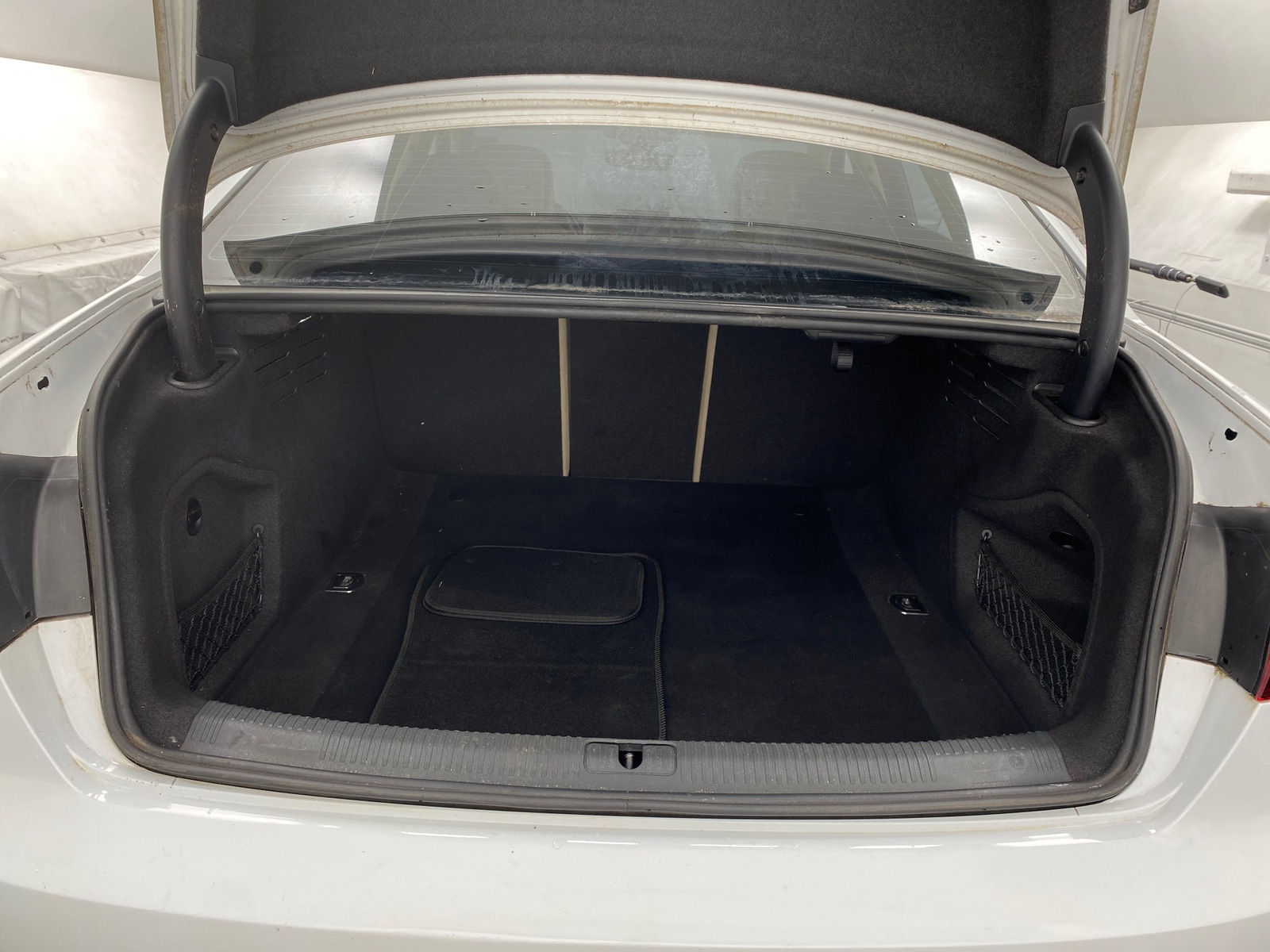 Thumbnail: 2017 Audi A4 - 6