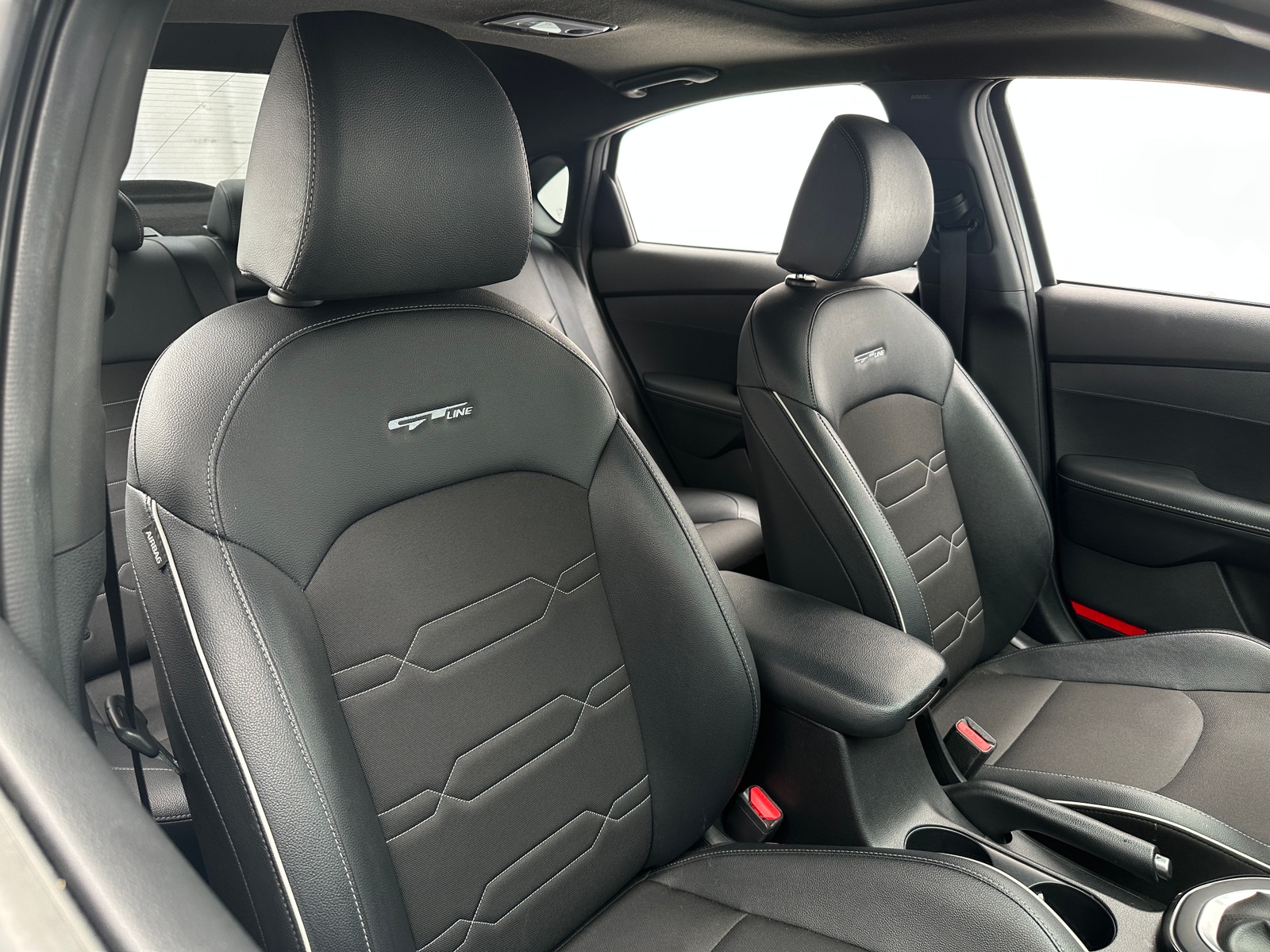 Thumbnail: 2021 Kia Forte - 2