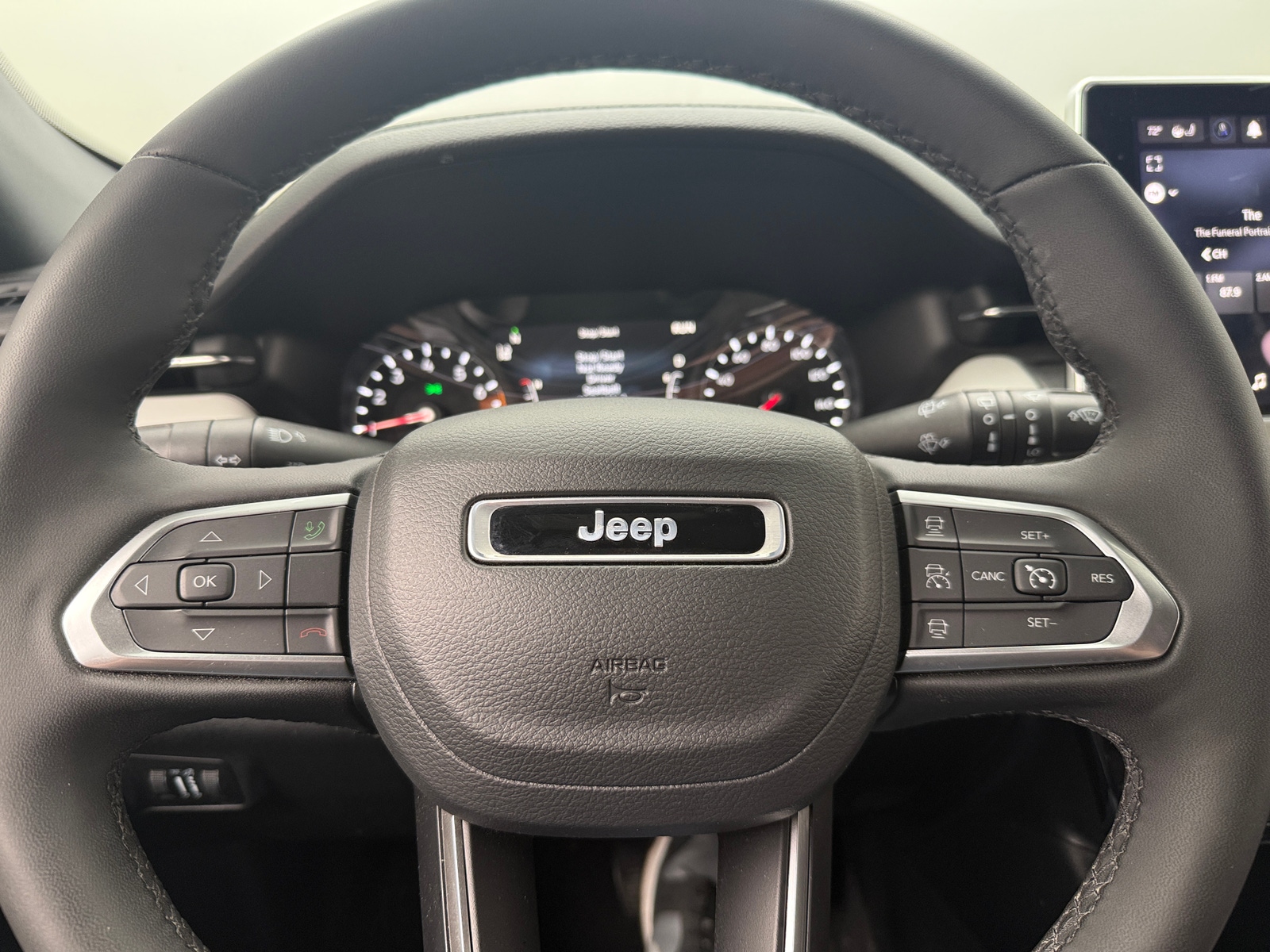 Thumbnail: 2024 Jeep Compass - 4