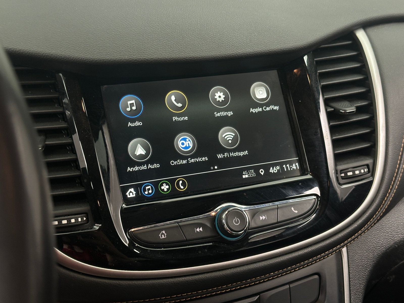 Thumbnail: 2018 Chevrolet Trax - 4