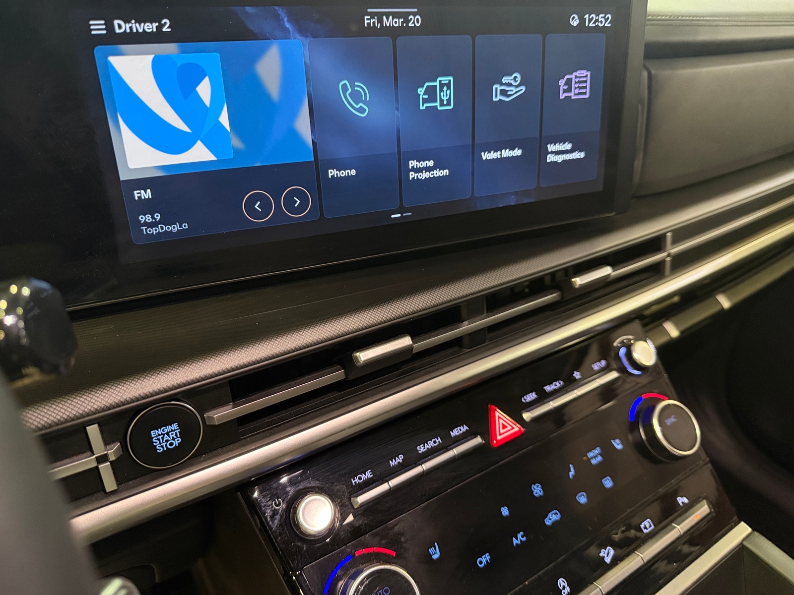 Thumbnail: 2025 Hyundai Santa Fe - 3